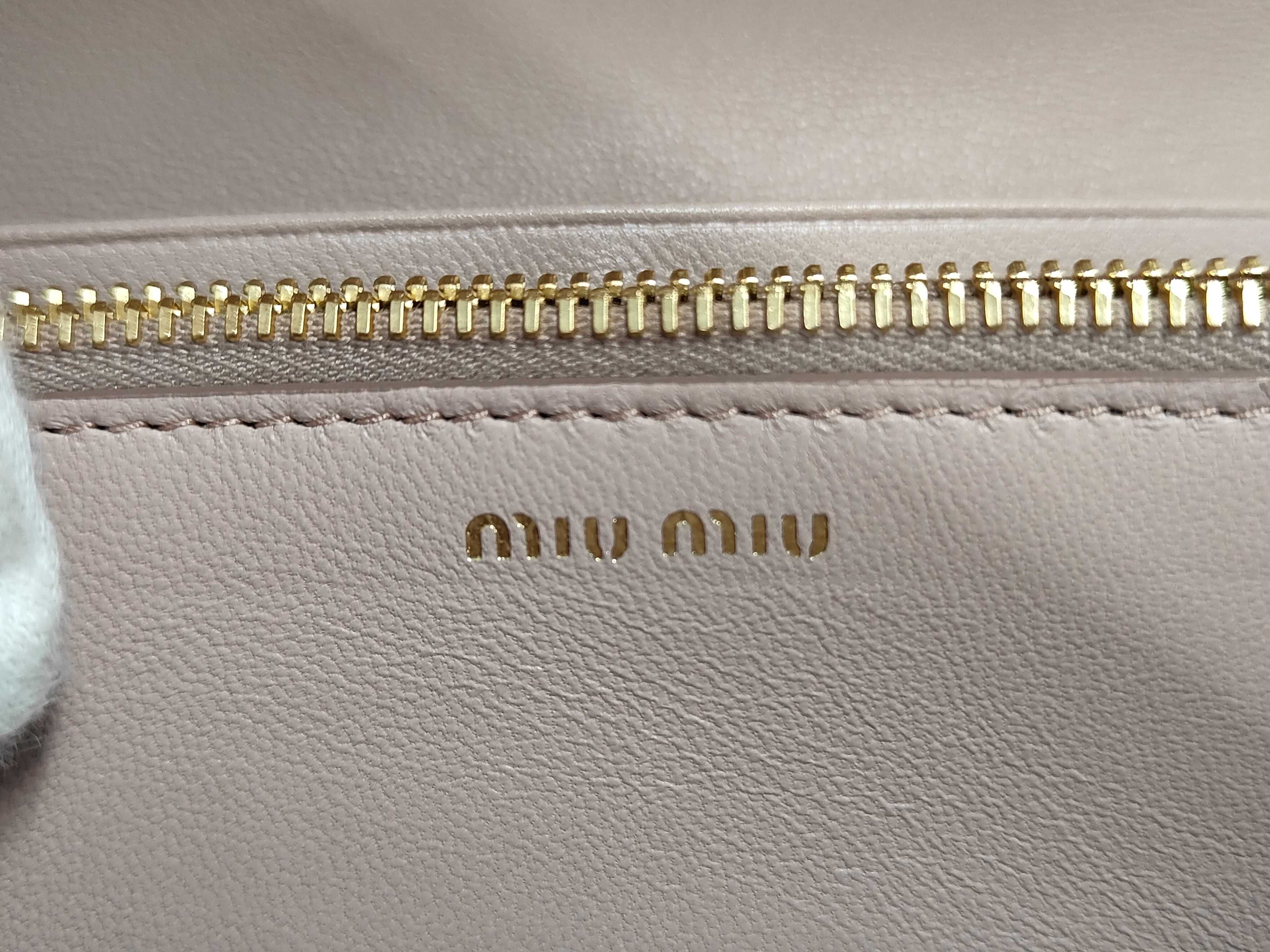 Matelassé Long Wallet — view 10