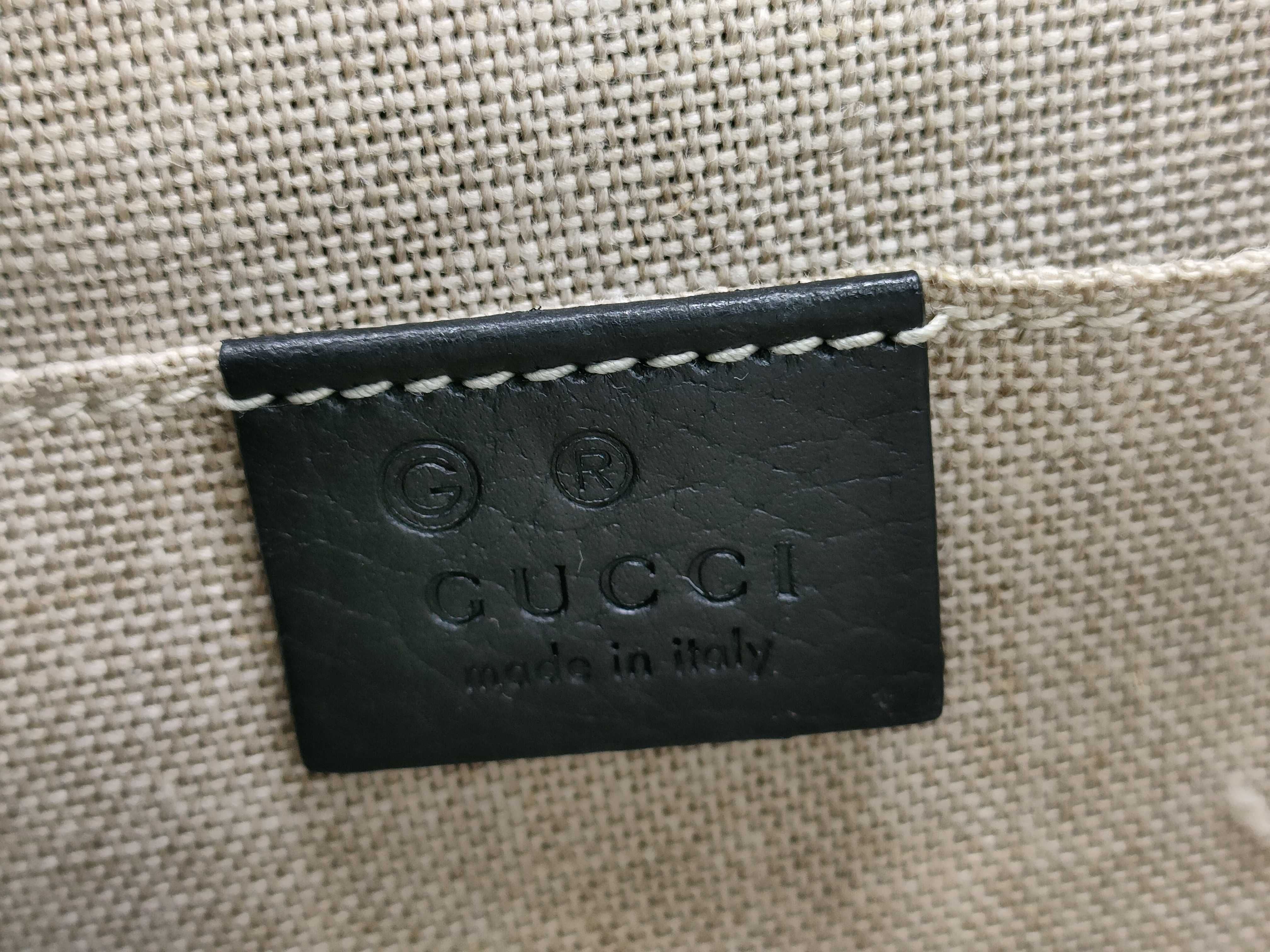 GG Interlocking Chain Shoulder Bag Small — view 12