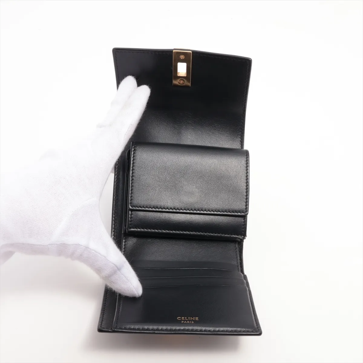 Small Trifold Wallet 16 Leather Compact Wallet Black — view 4