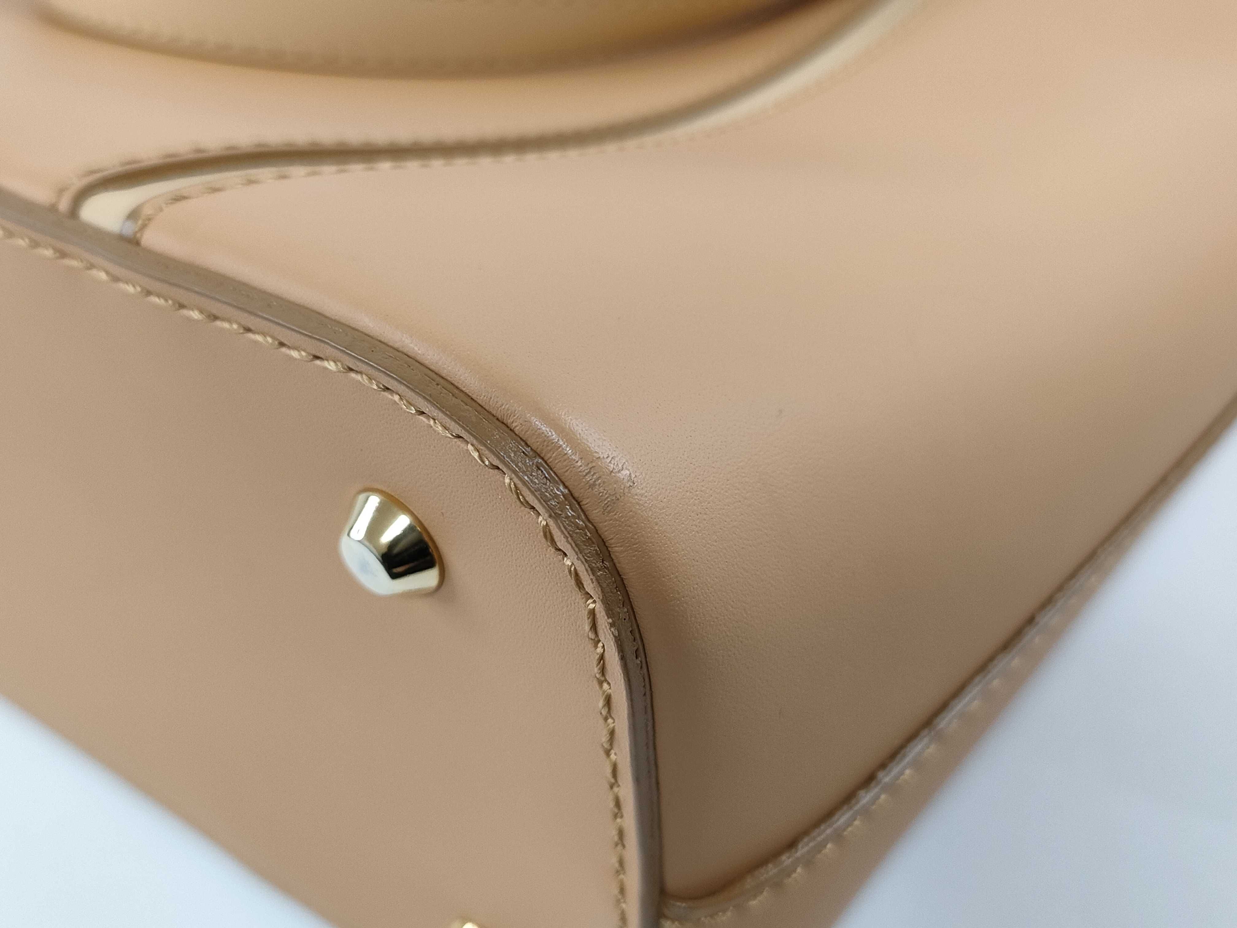 handbag — view 4