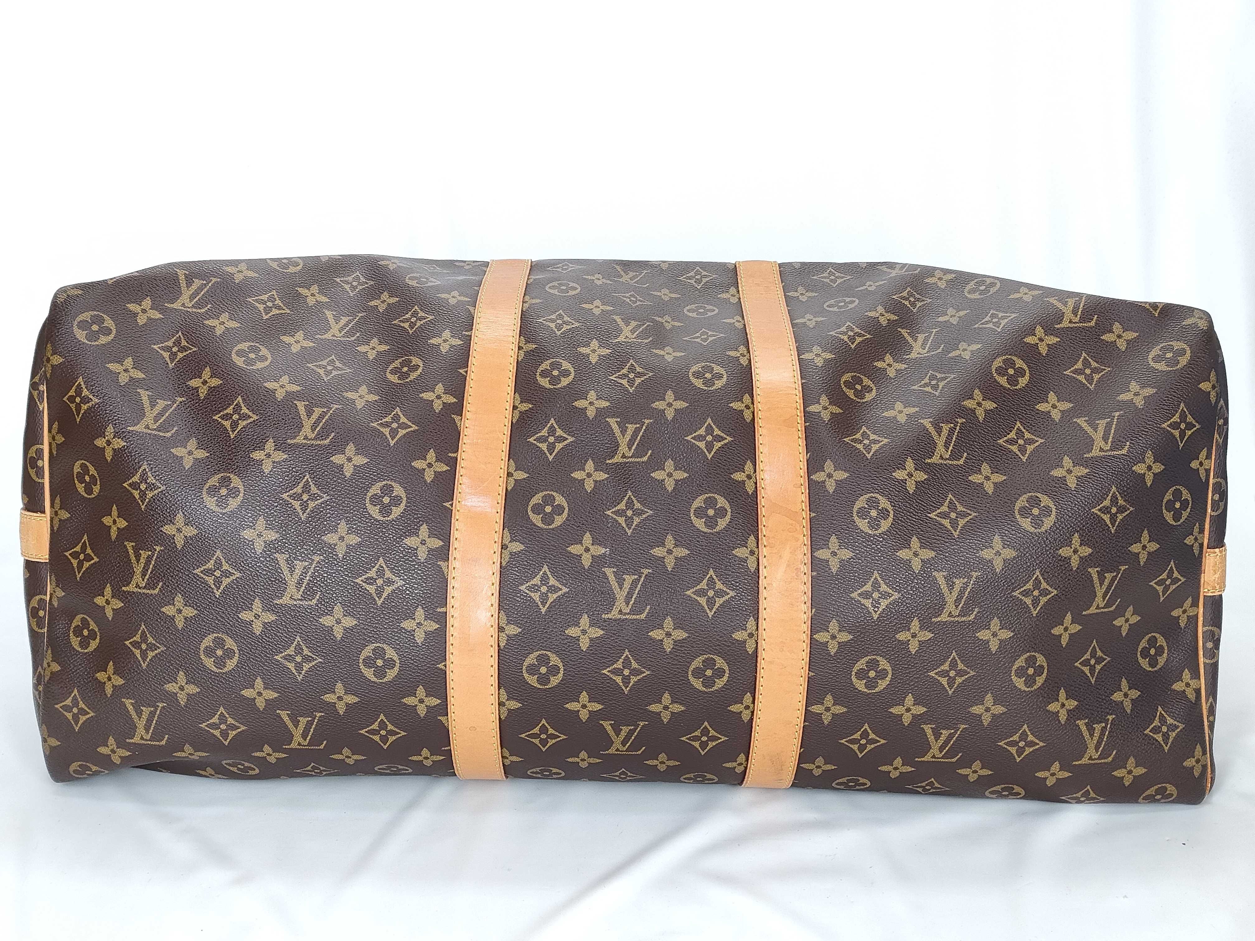 Monogram Louis Vuitton Keepall 60 Bandoulière Boston Bag — view 9