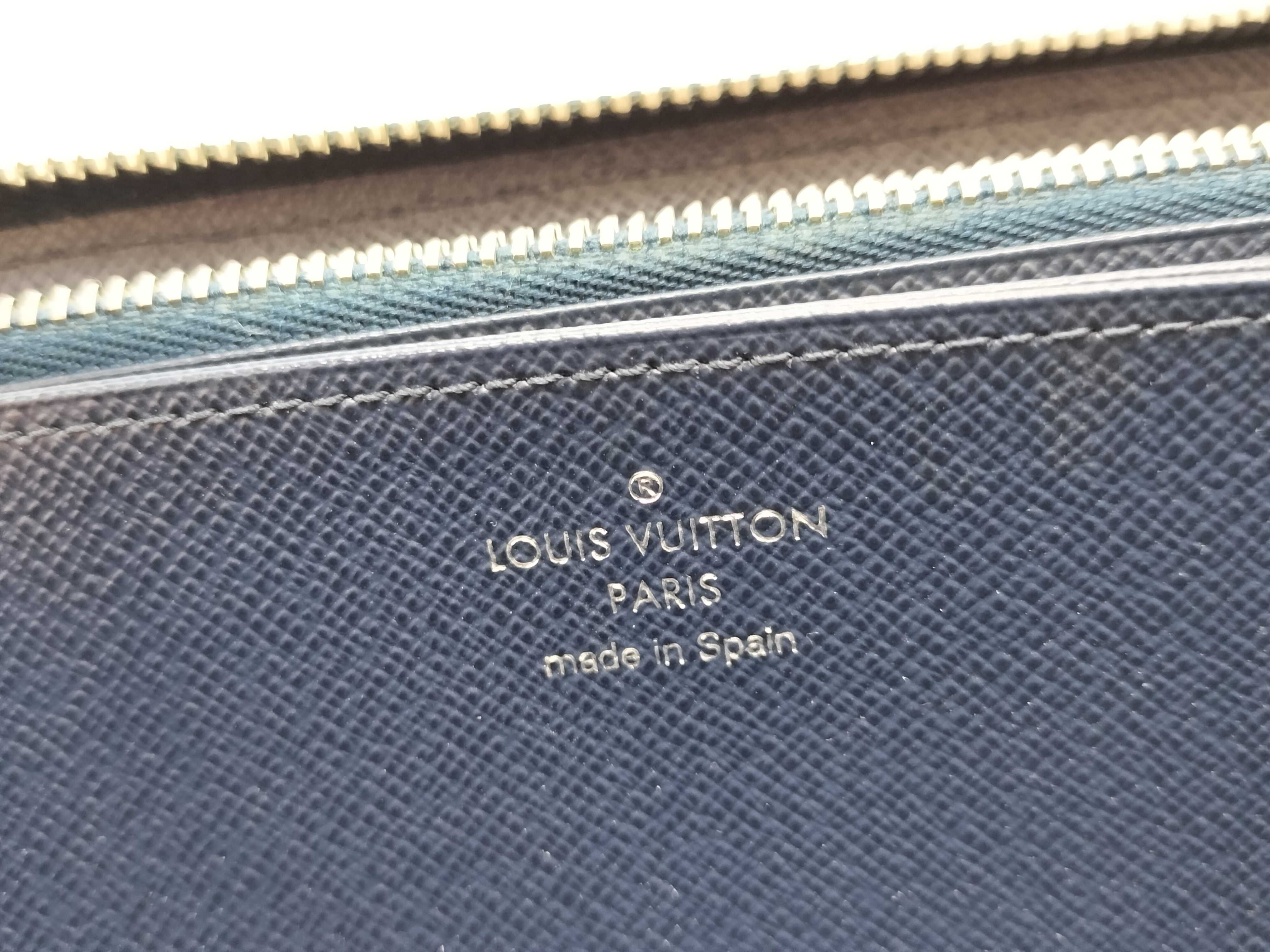 Epi Louis Vuitton Epi Zippy Wallet Long Wallet — view 13