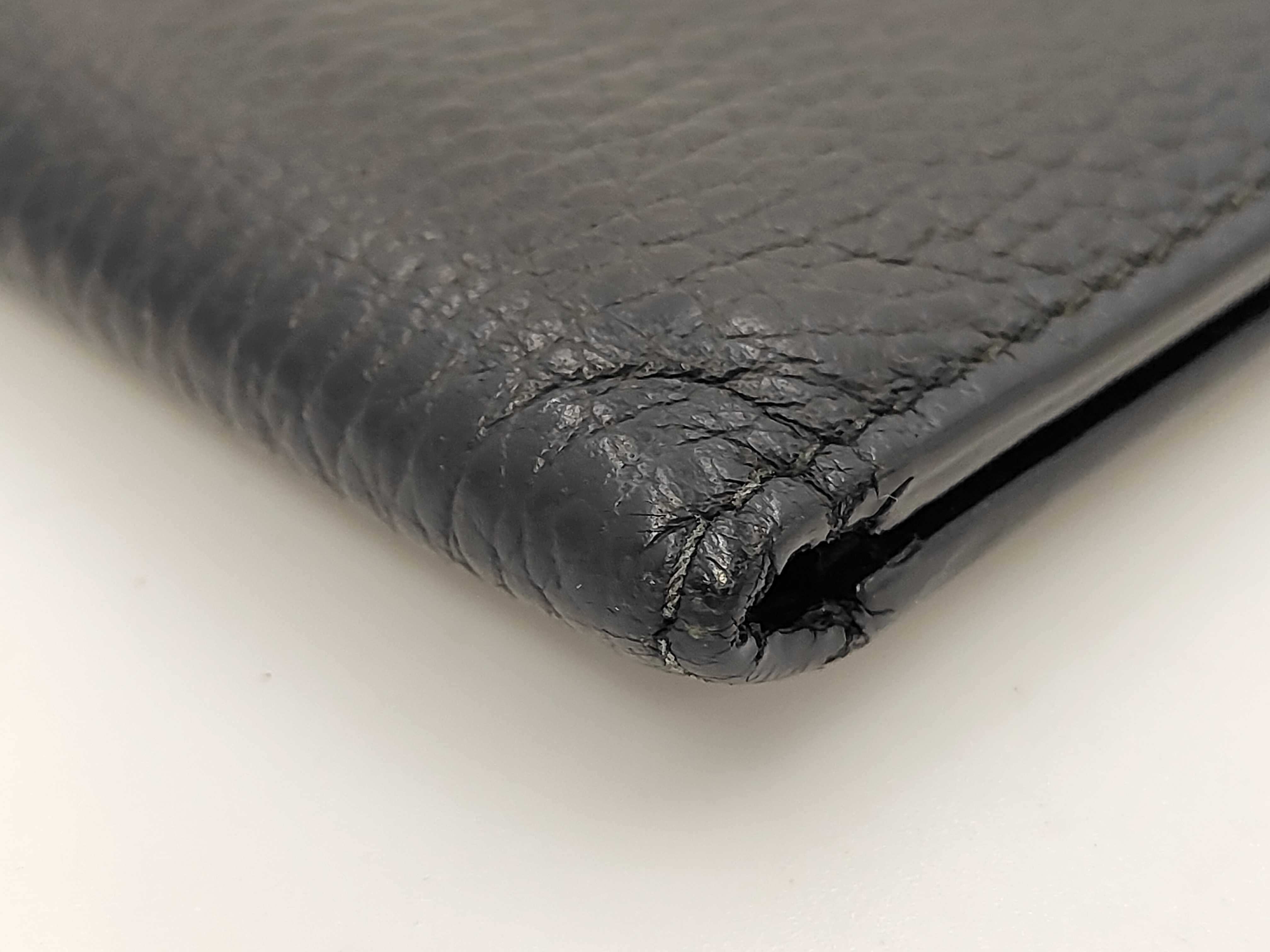 wallet — view 3