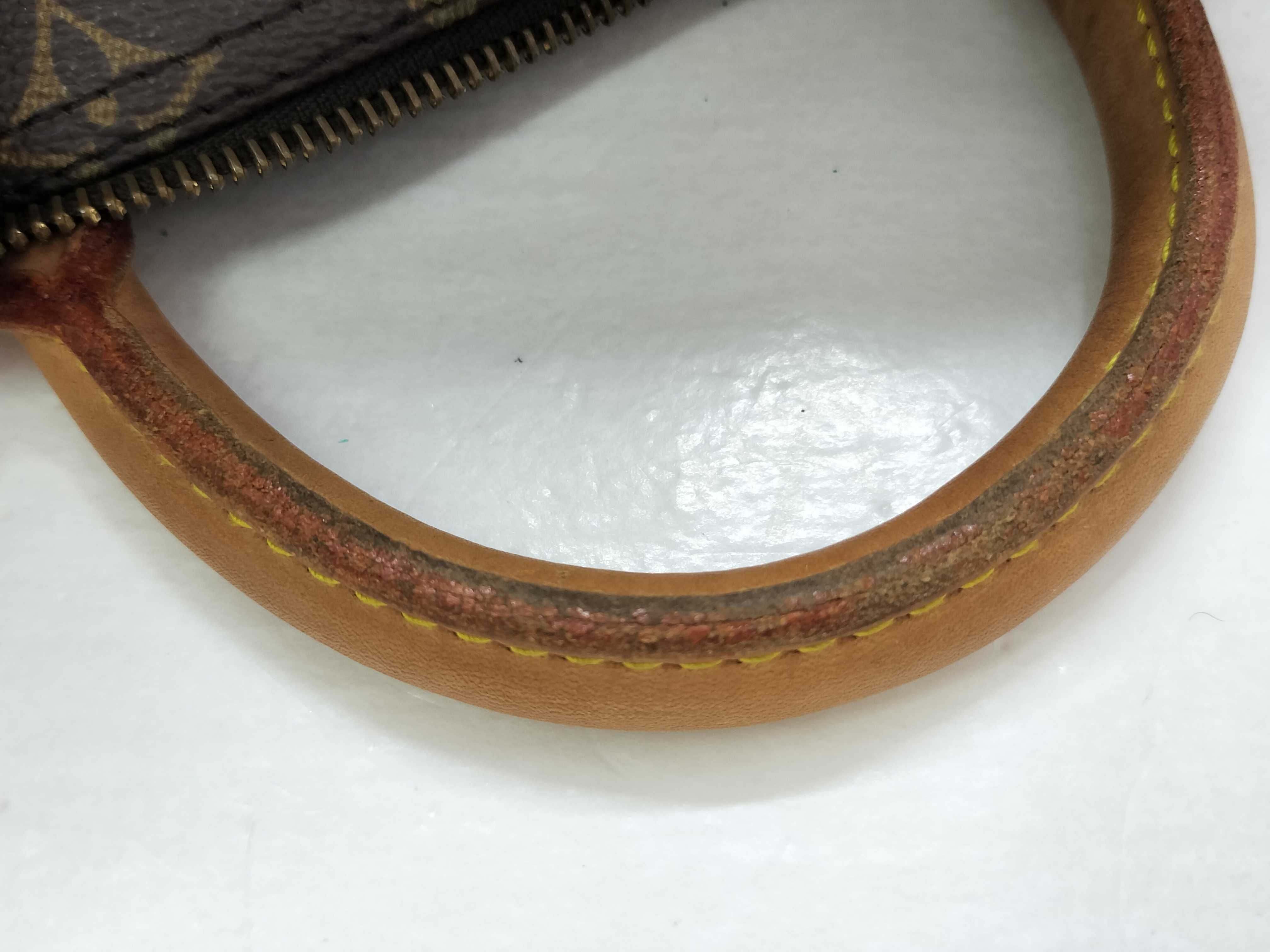 Monogram Louis Vuitton Speedy 35 Handbag — view 13