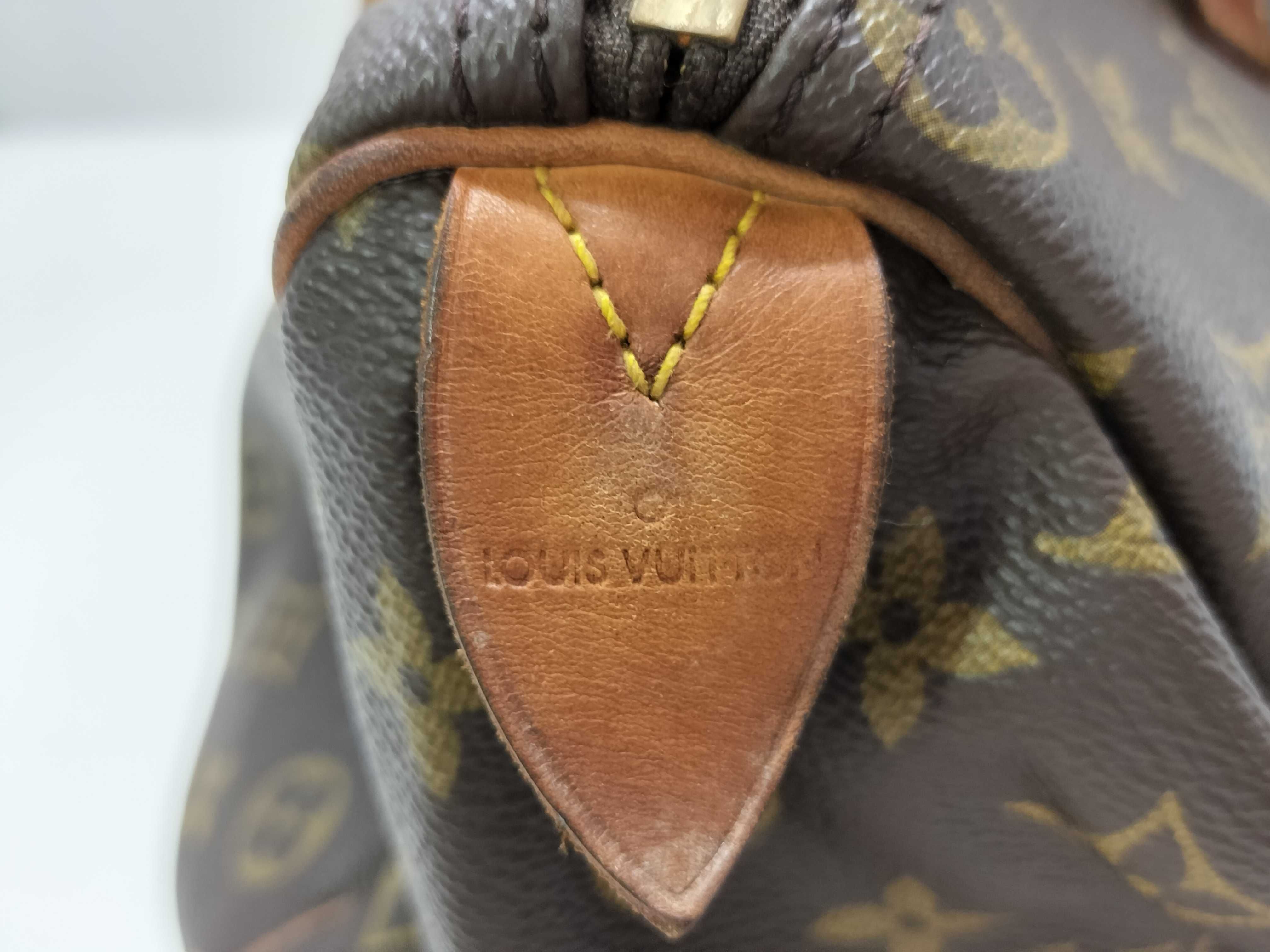 Monogram Louis Vuitton Speedy 35 Handbag — view 9