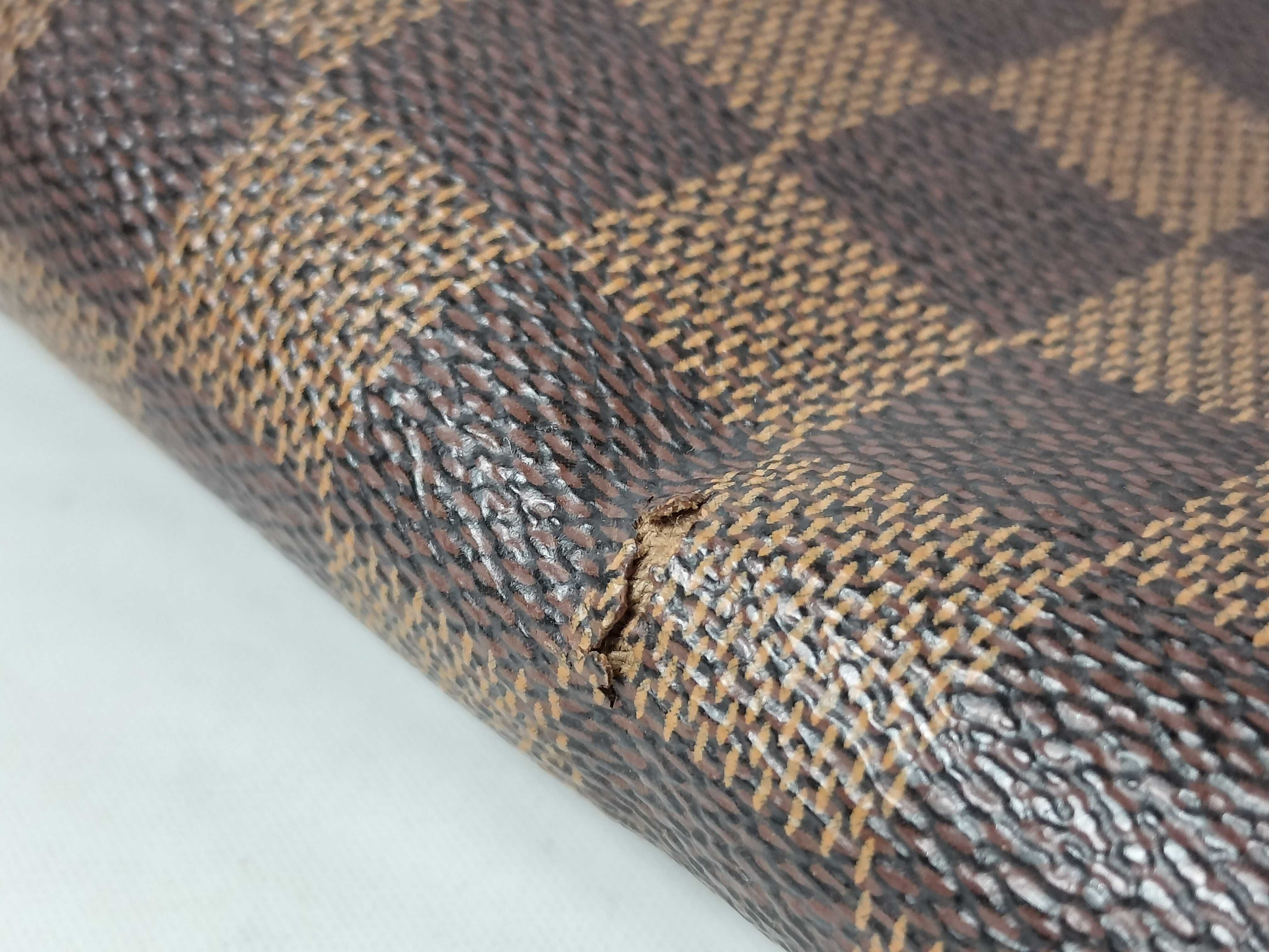 Damier District MM N41212 Brown CA5103 Shoulder Bag — view 14
