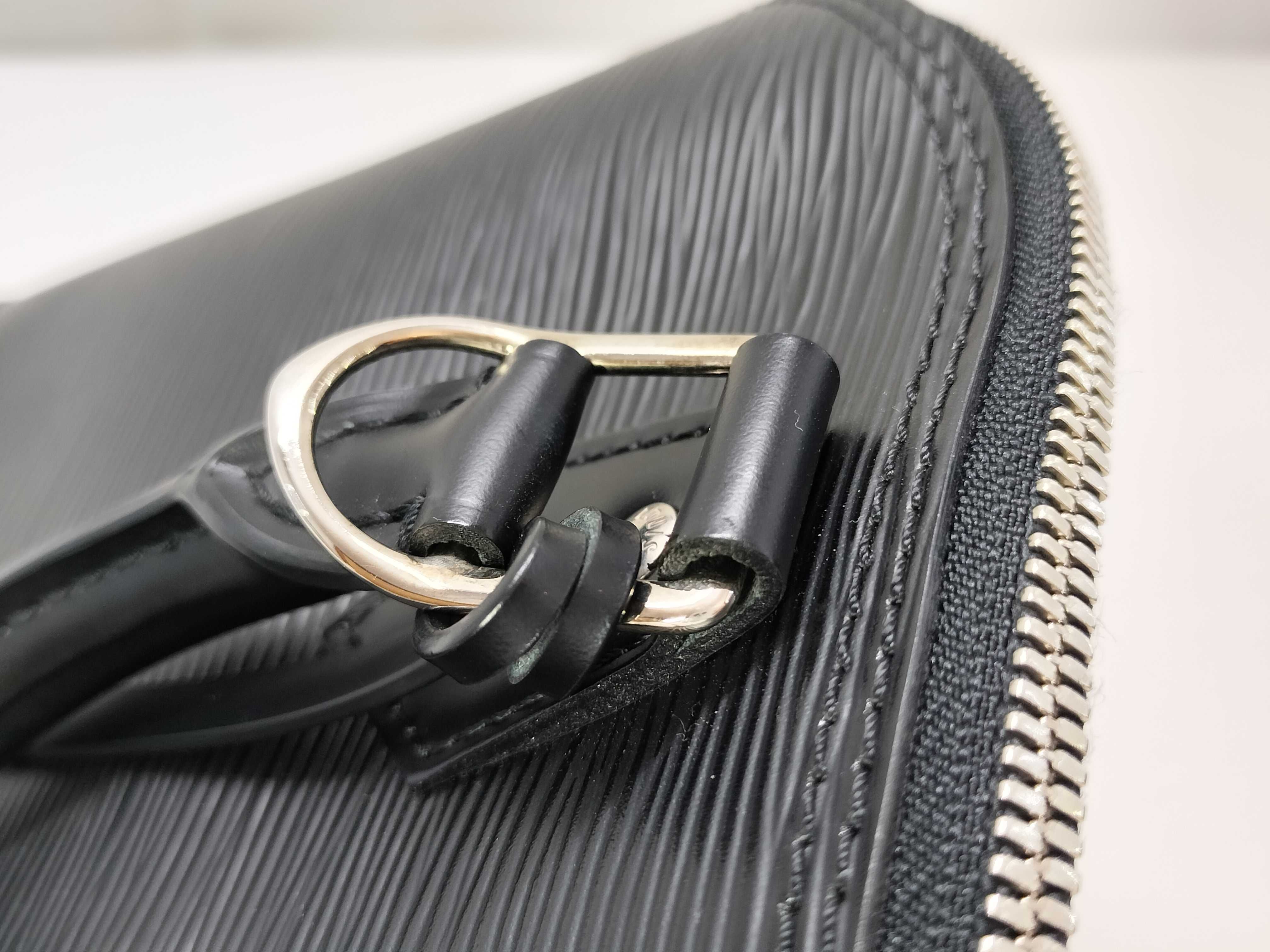Epi Leather Alma M52142 Black FL3161 Handbag — view 5