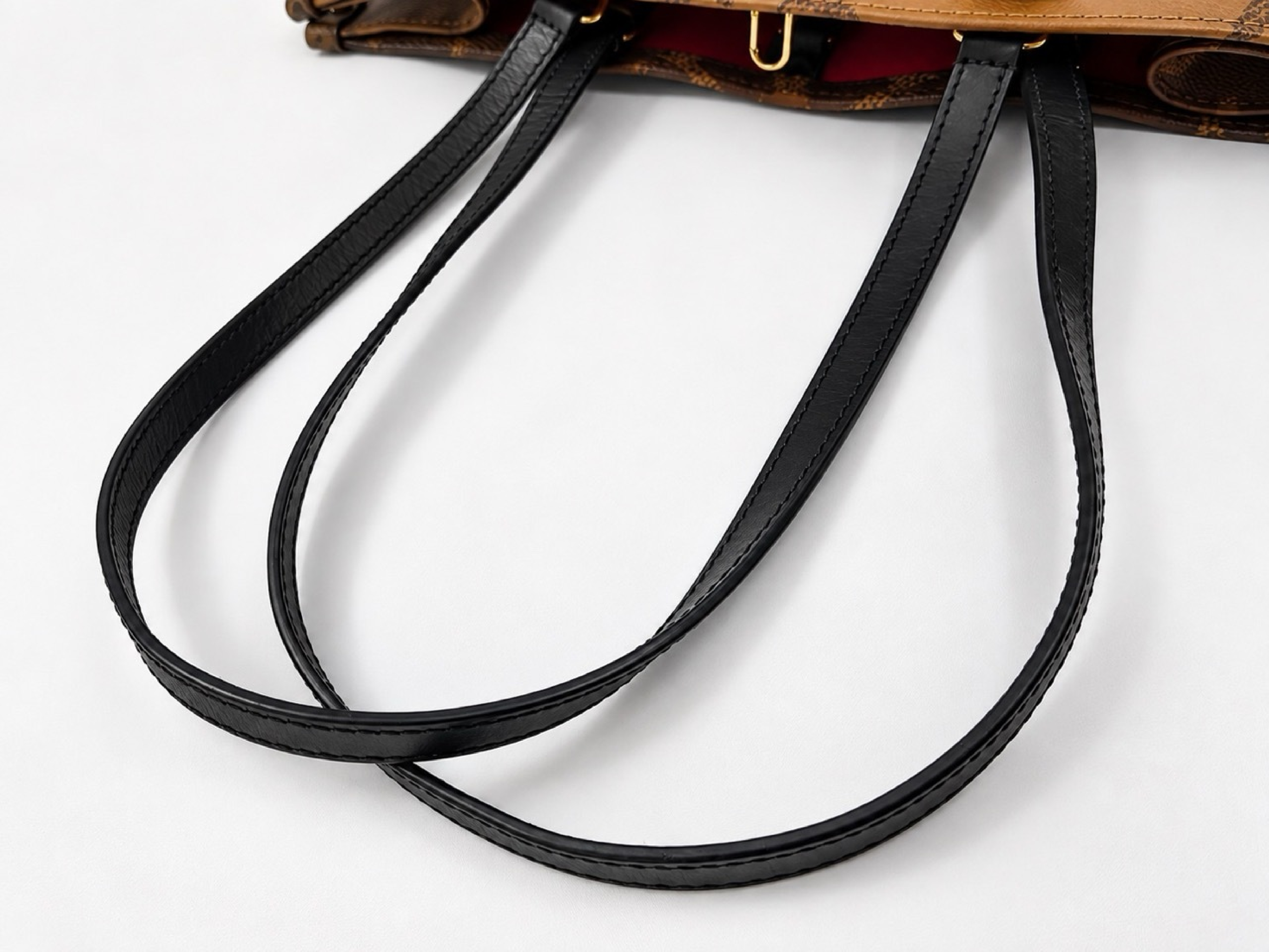 Monogram M45321 Monogram Giant Reverse OnTheGo MM RFID Tote Bag — view 11