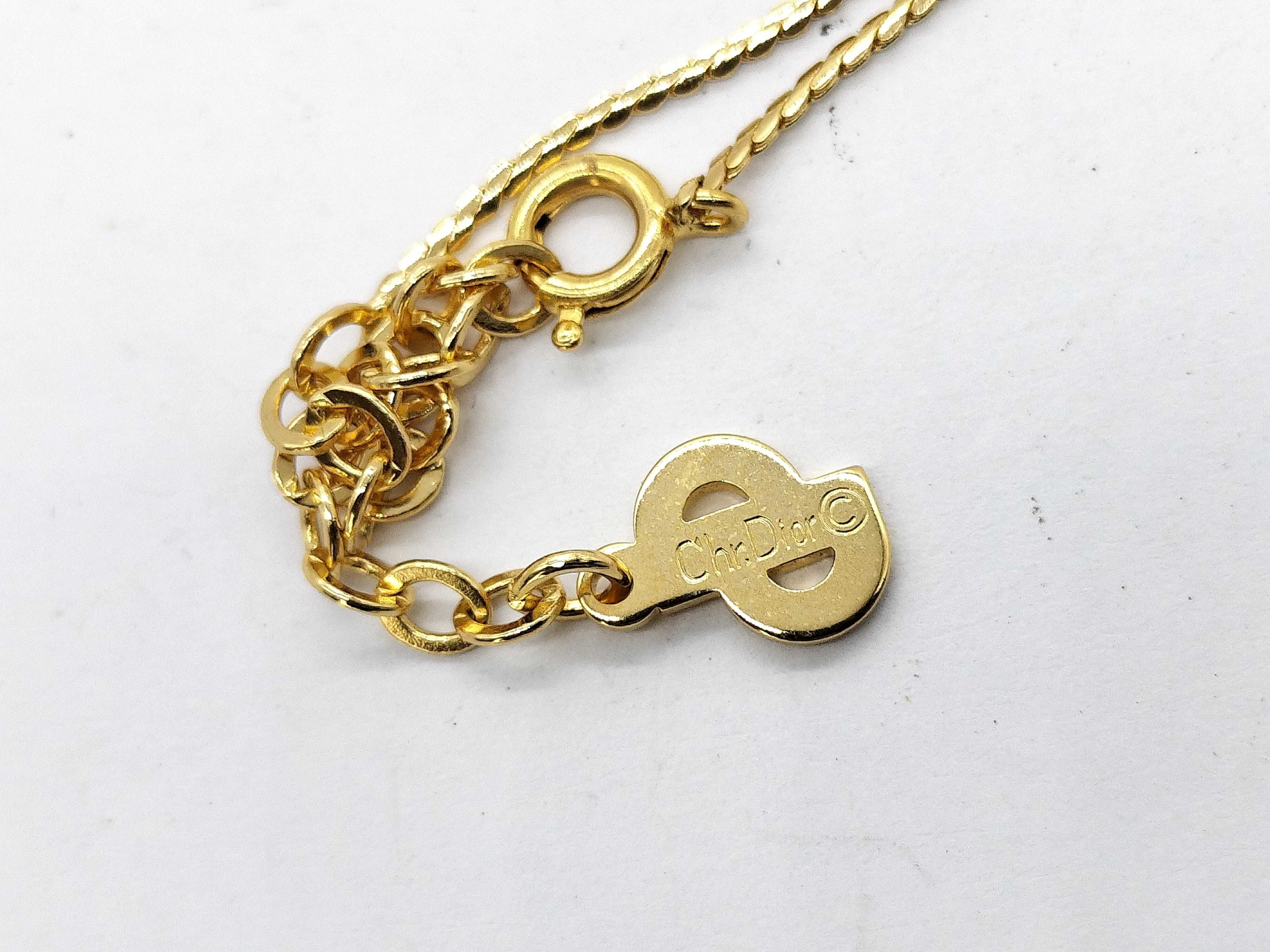 logo necklace, gold color necklace — view 5