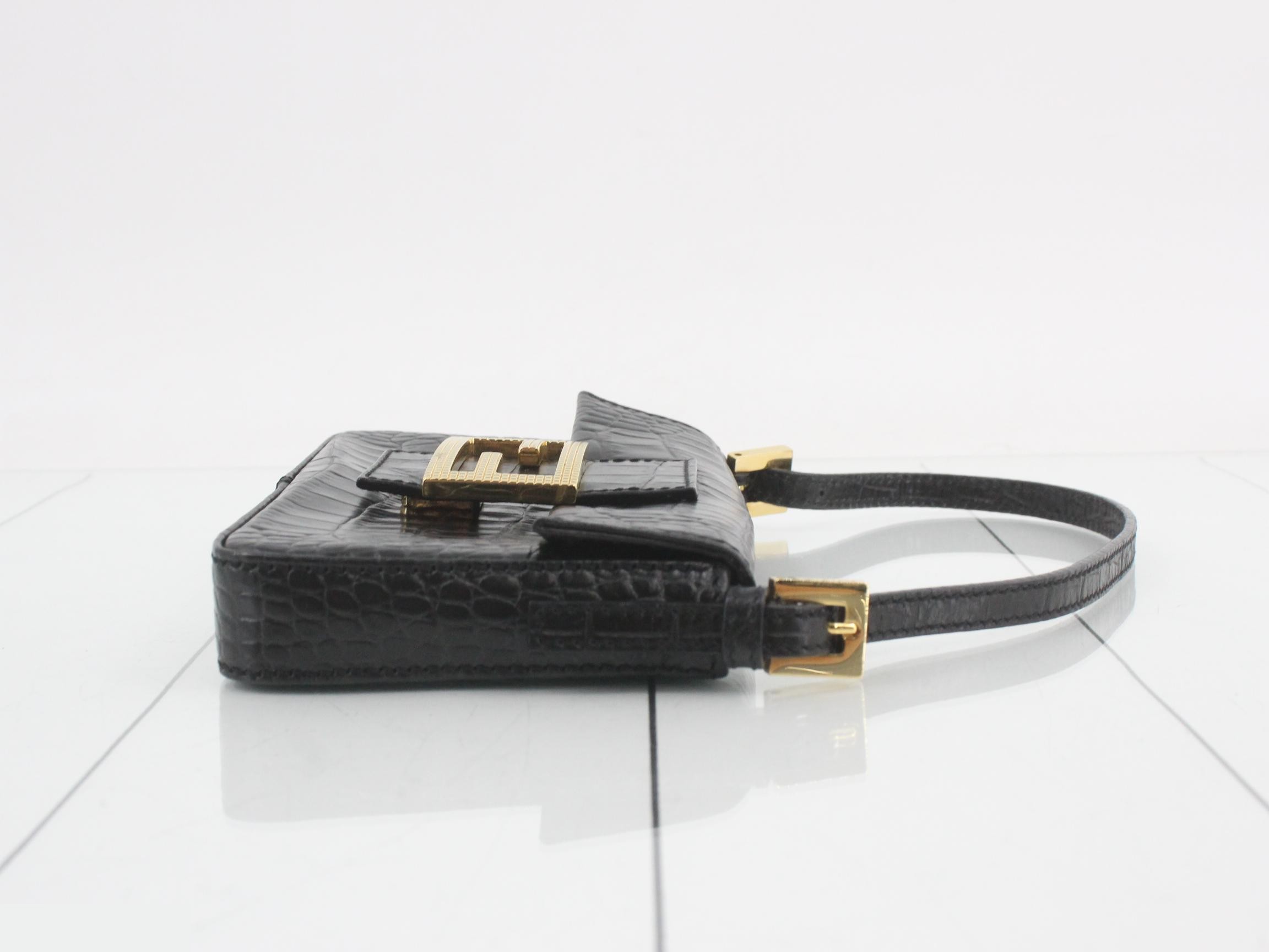 Other lines: Bags, Mamma Baguette, Crocodile, Black, Gold — view 3