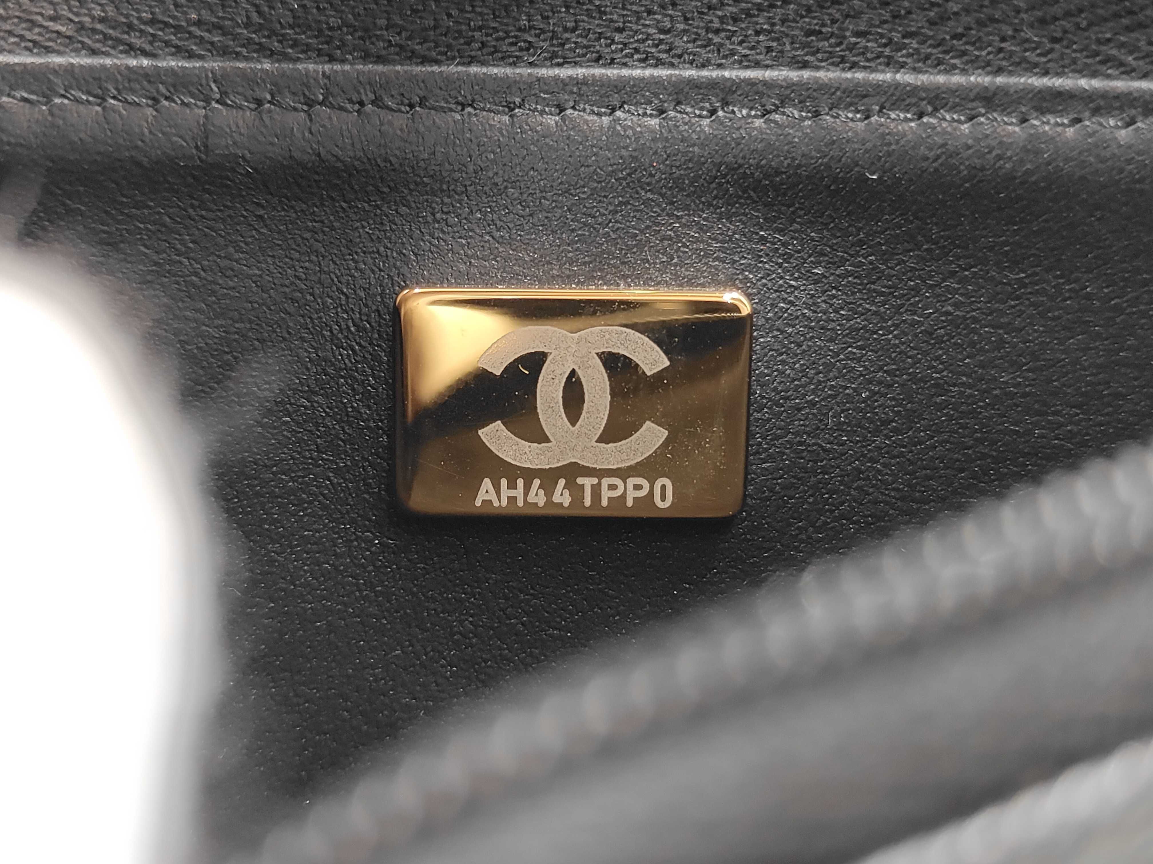 Chain Clutch Black Shoulder Bag — view 15