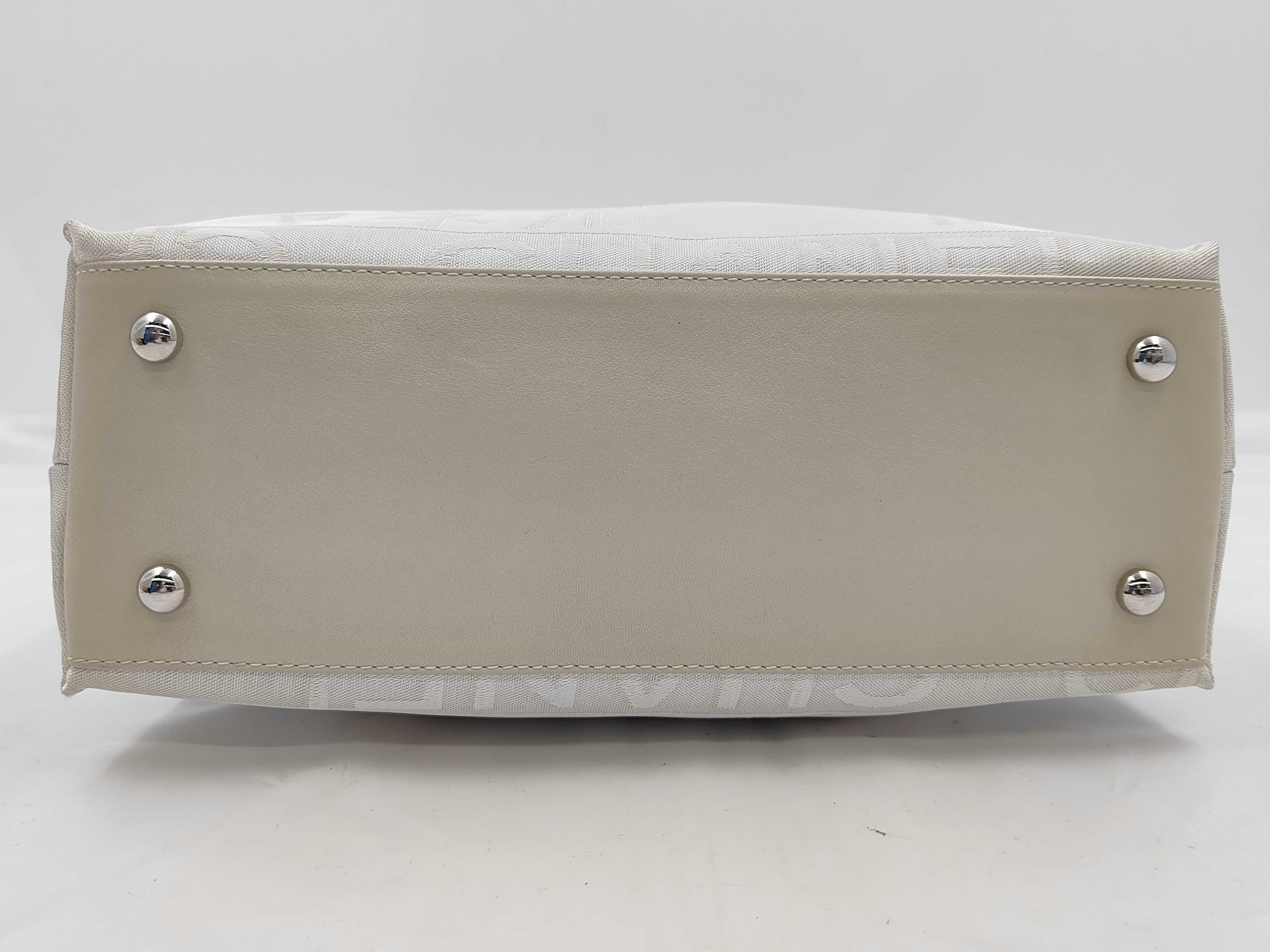 Chain Shoulder Bag — view 7