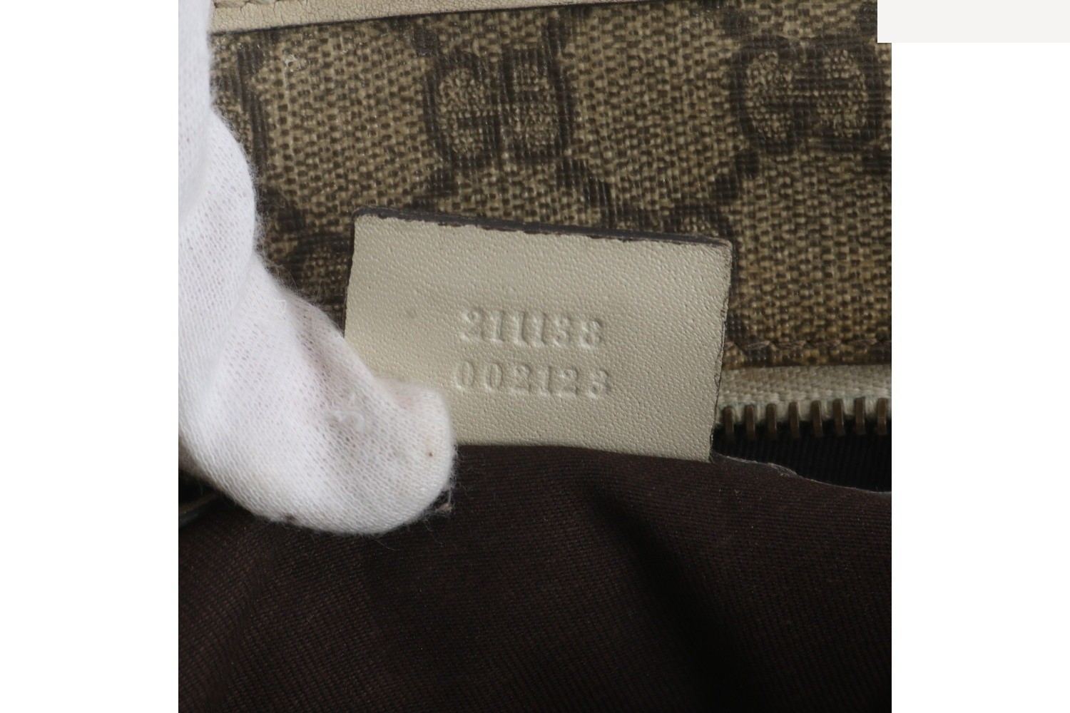 GG Supreme 211133 Leather Tote Bag — view 9