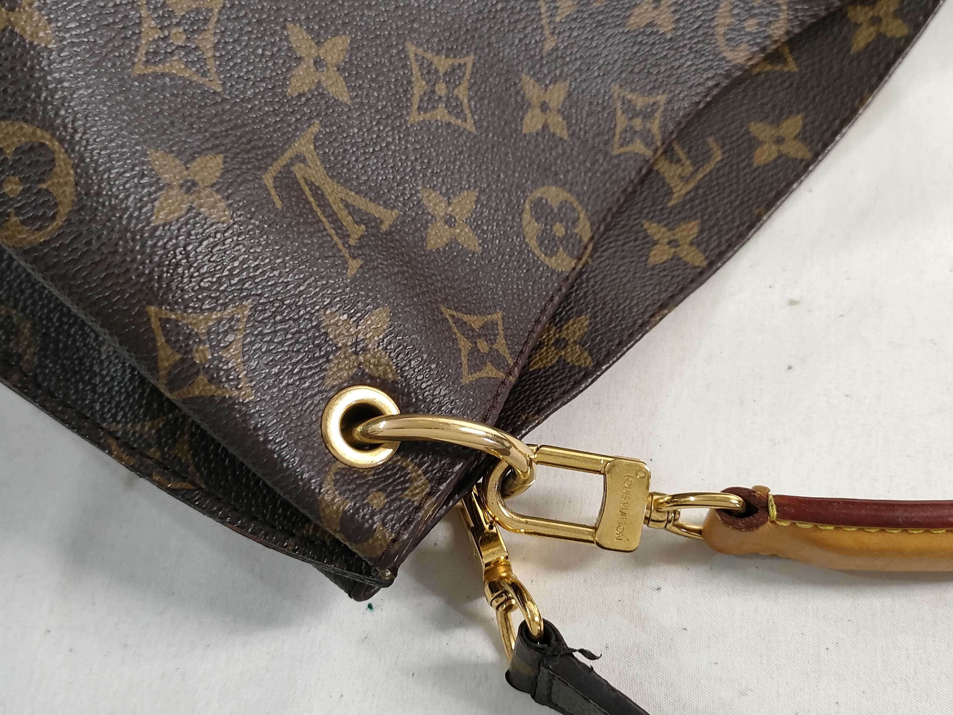 Monogram Métis M40781 Handbag — view 5