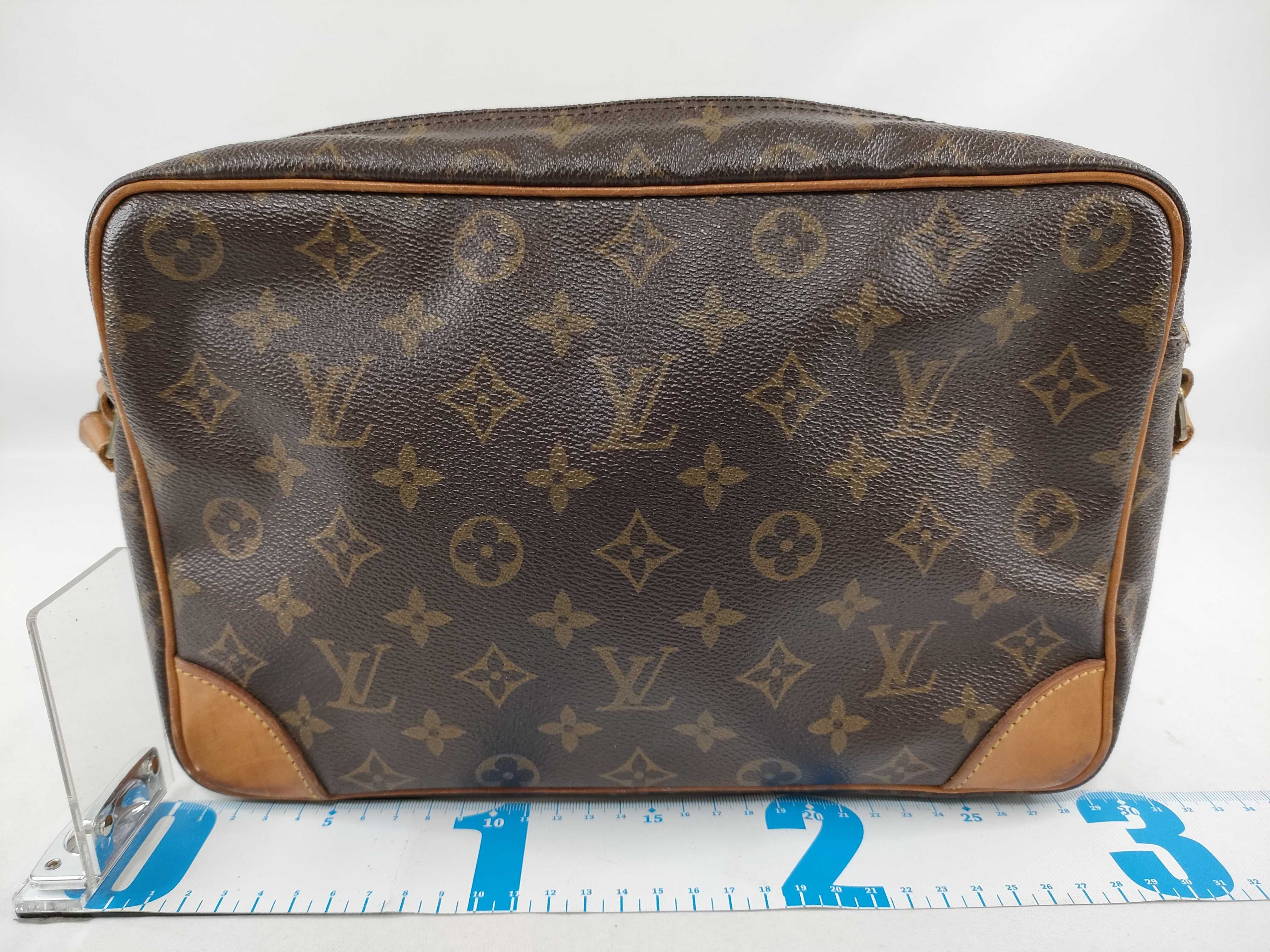 Monogram Louis Vuitton Trocadero Shoulder Bag — view 2