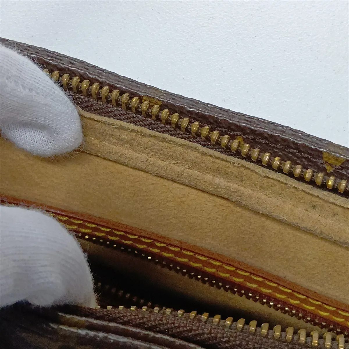 Monogram Looping MM M51146 FL0071 Brown — view 10