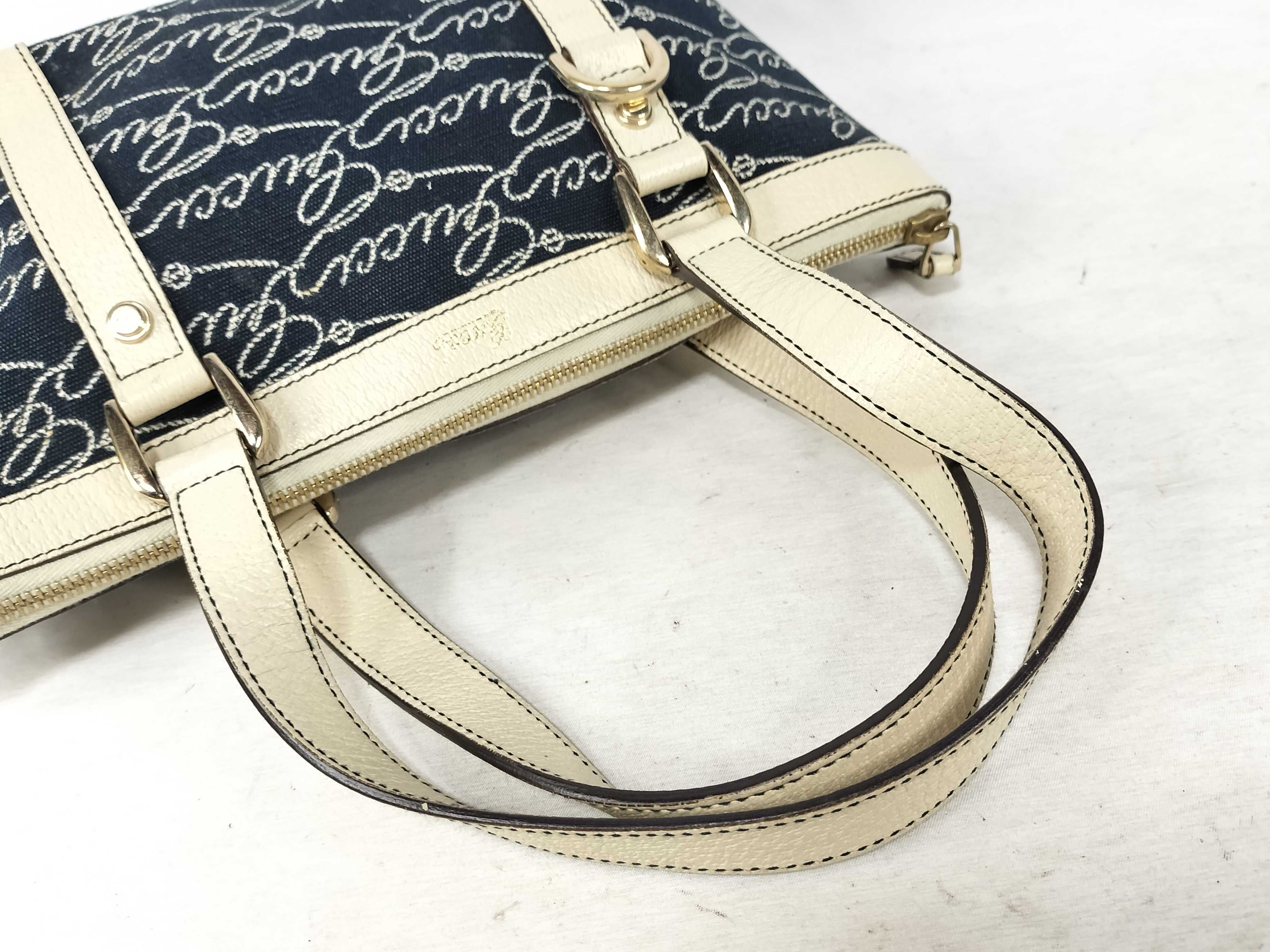 handbag — view 3