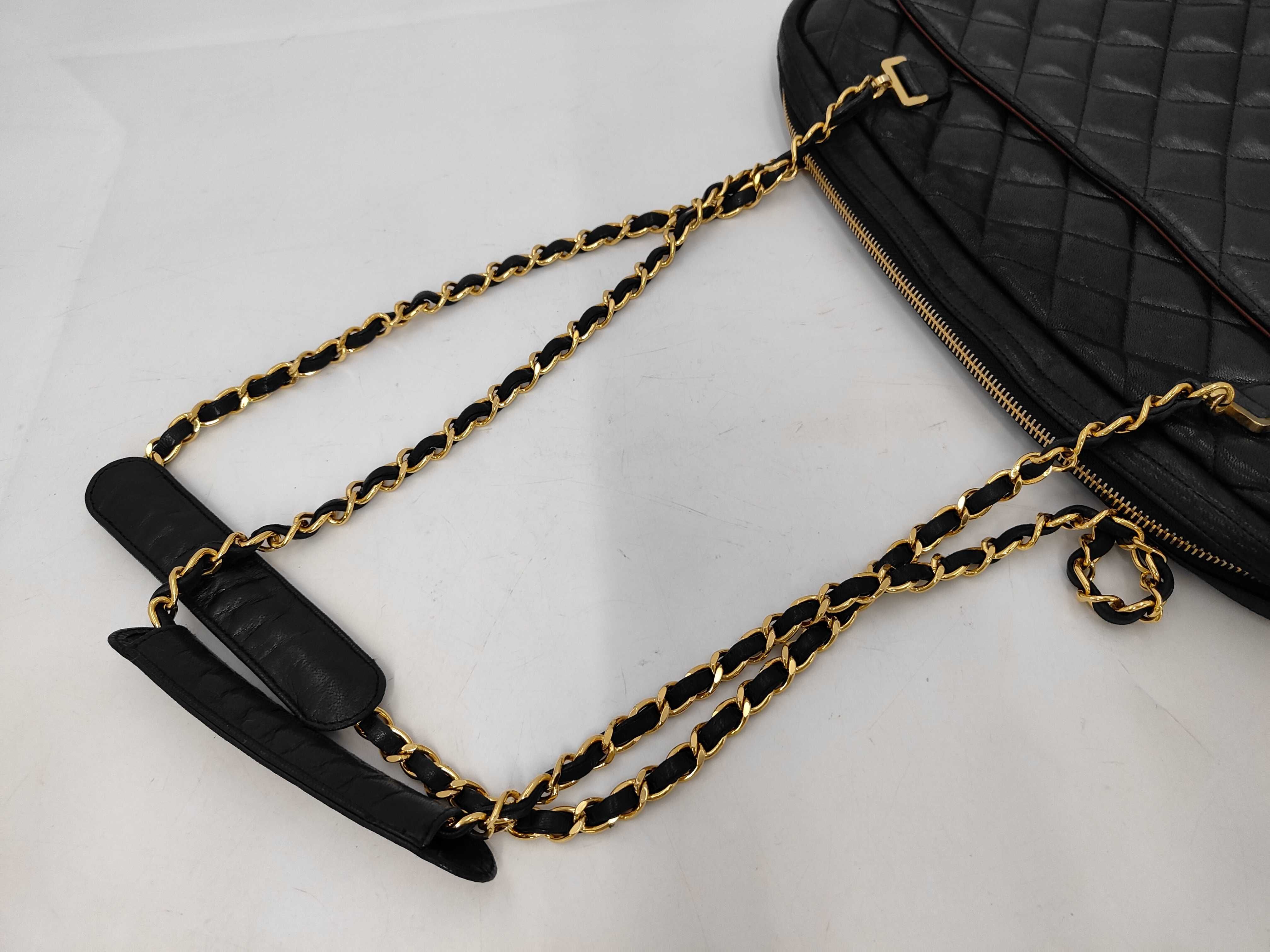 Matelassé Chain Shoulder Bag (Seal Card No. 1) — view 4