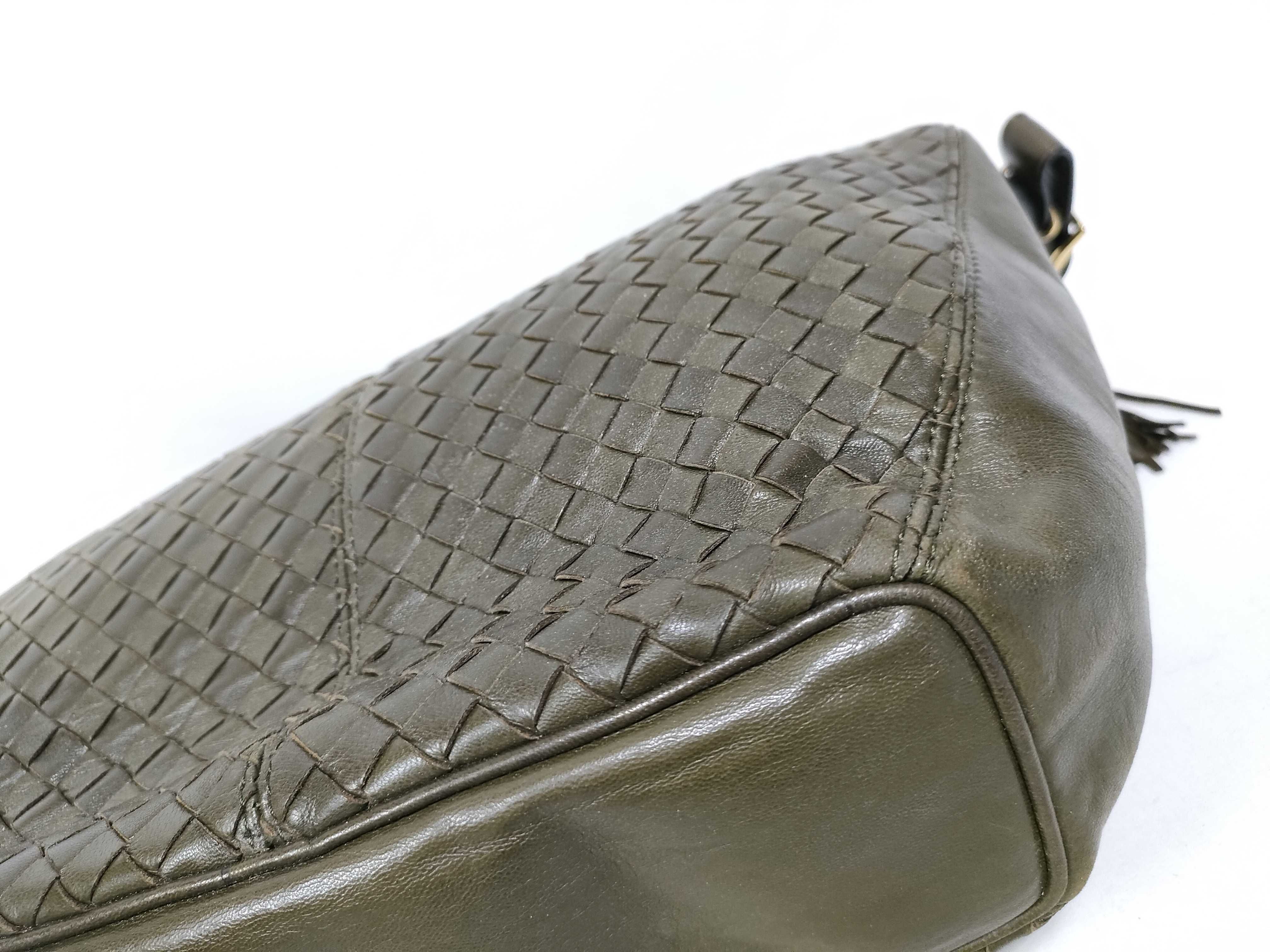 Intrecciato Shoulder Bag (Olive) — view 4