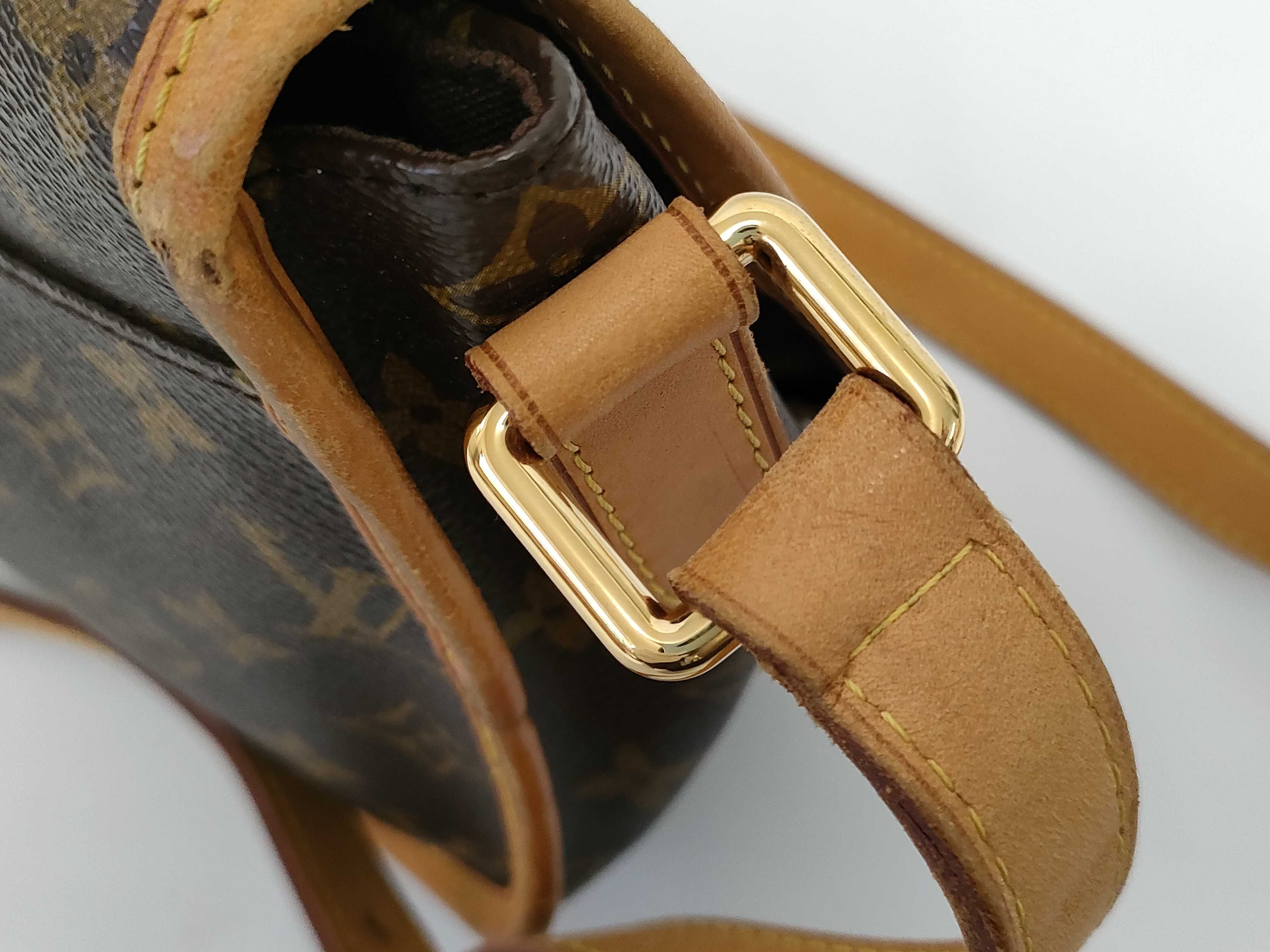Monogram Louis Vuitton Menilmontant PM Shoulder Bag — view 8