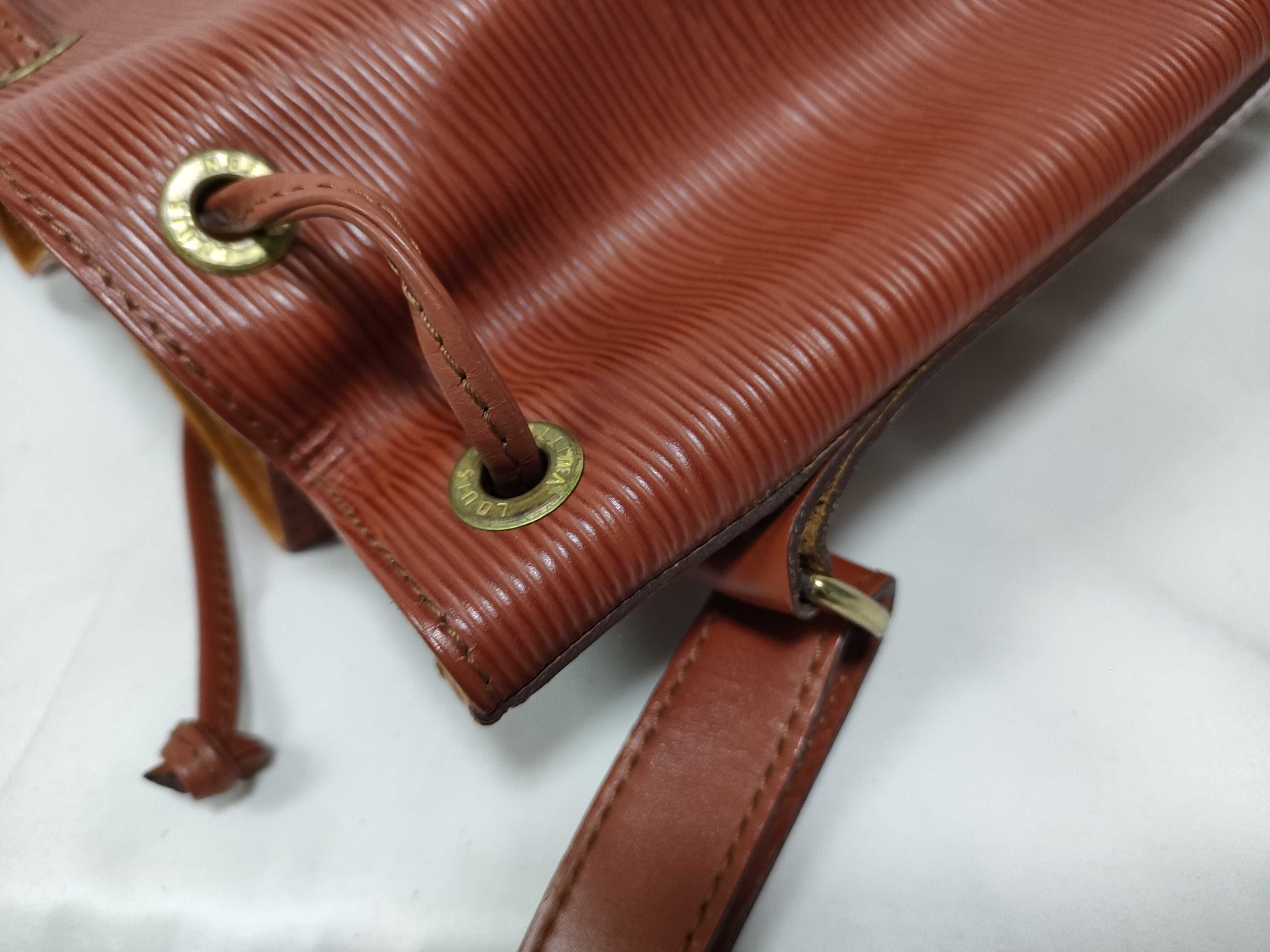 Epi Louis Vuitton Noe Epi Brown Shoulder Bag — view 11