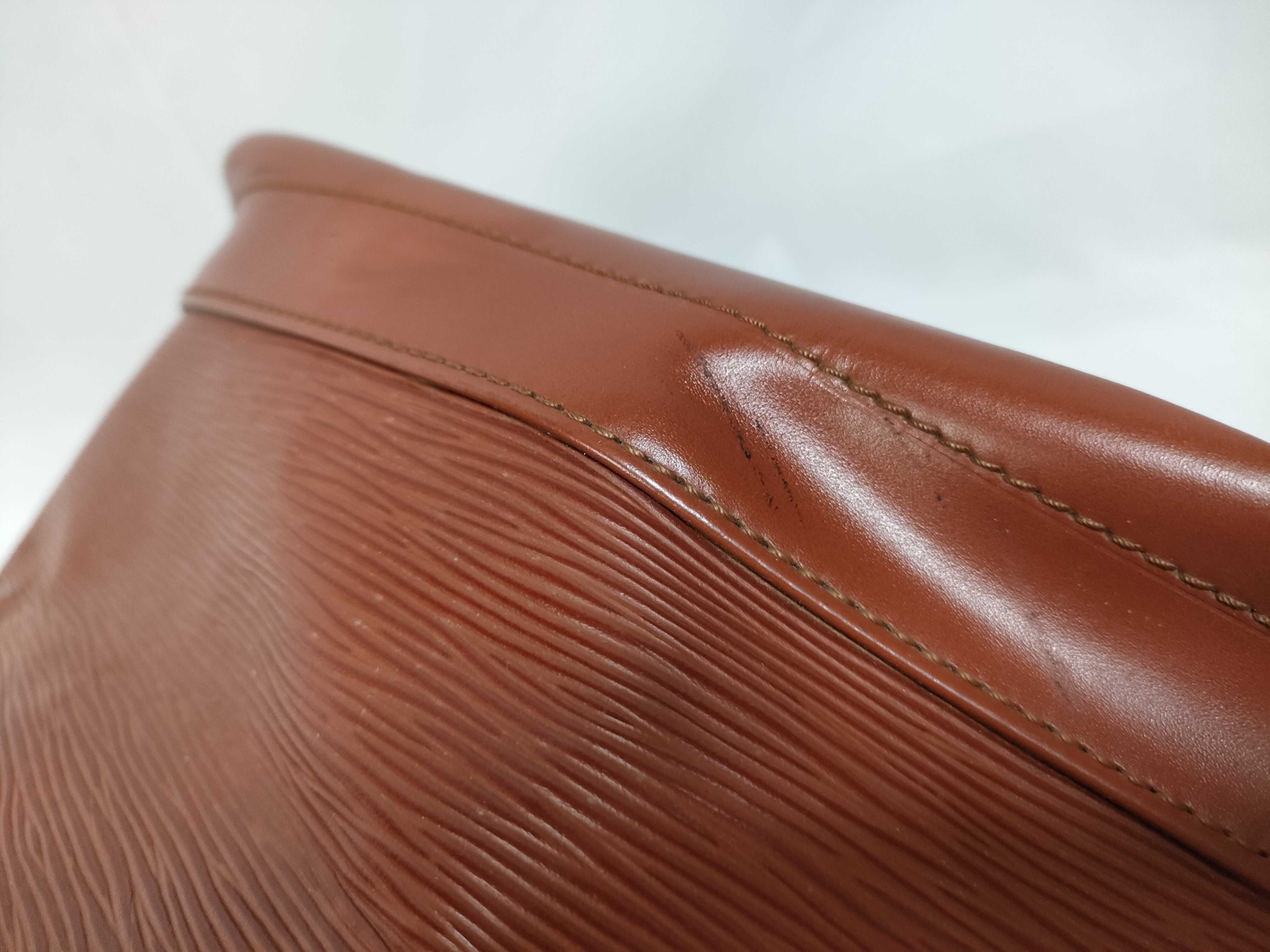 Epi Louis Vuitton Noe Epi Brown Shoulder Bag — view 12