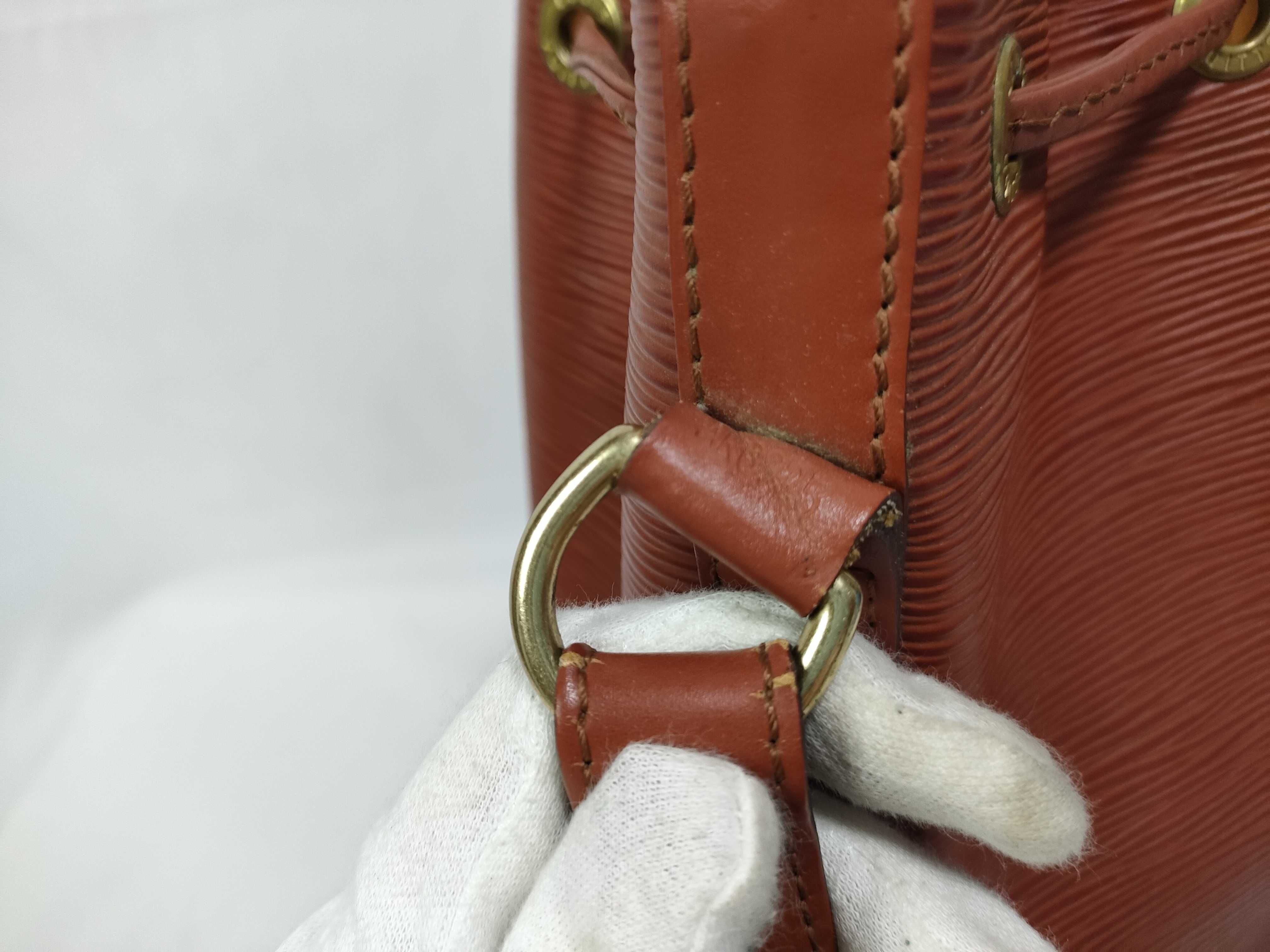 Epi Louis Vuitton Noe Epi Brown Shoulder Bag — view 10