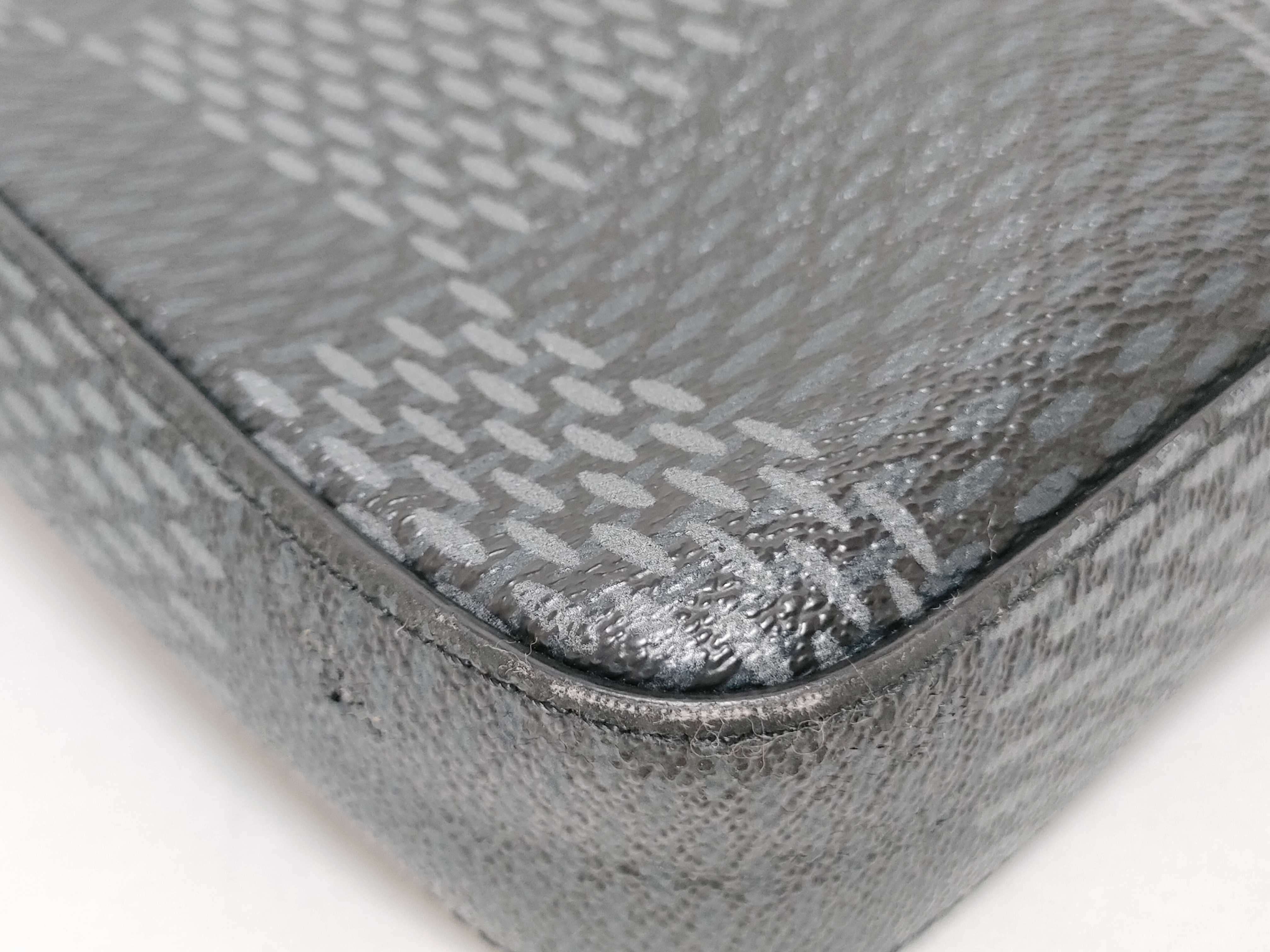 Damier Graphite 3D Trio Messenger Shoulder Bag — view 7