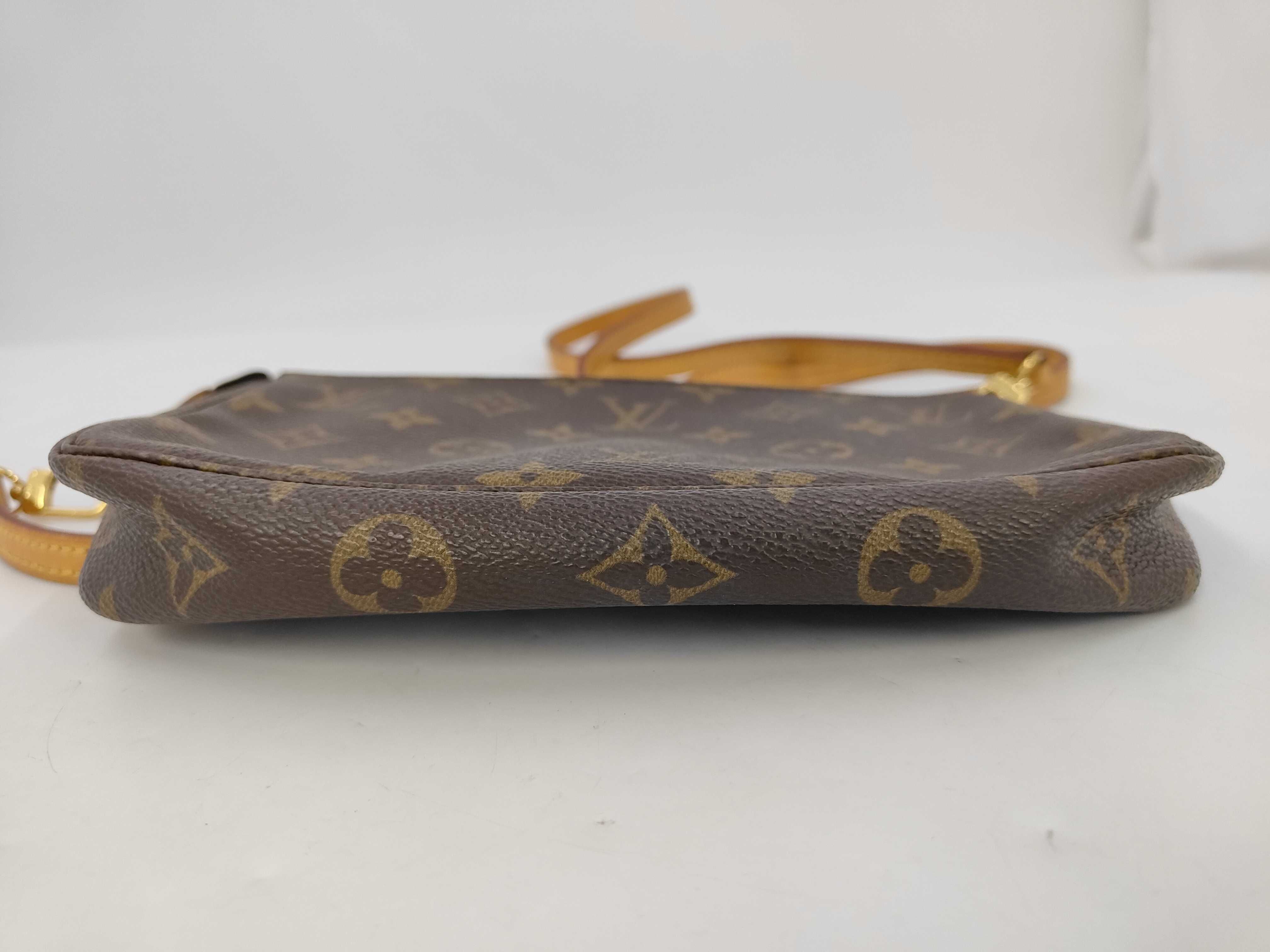 Monogram M51980 Monogram Accessoires Shoulder Bag — view 4