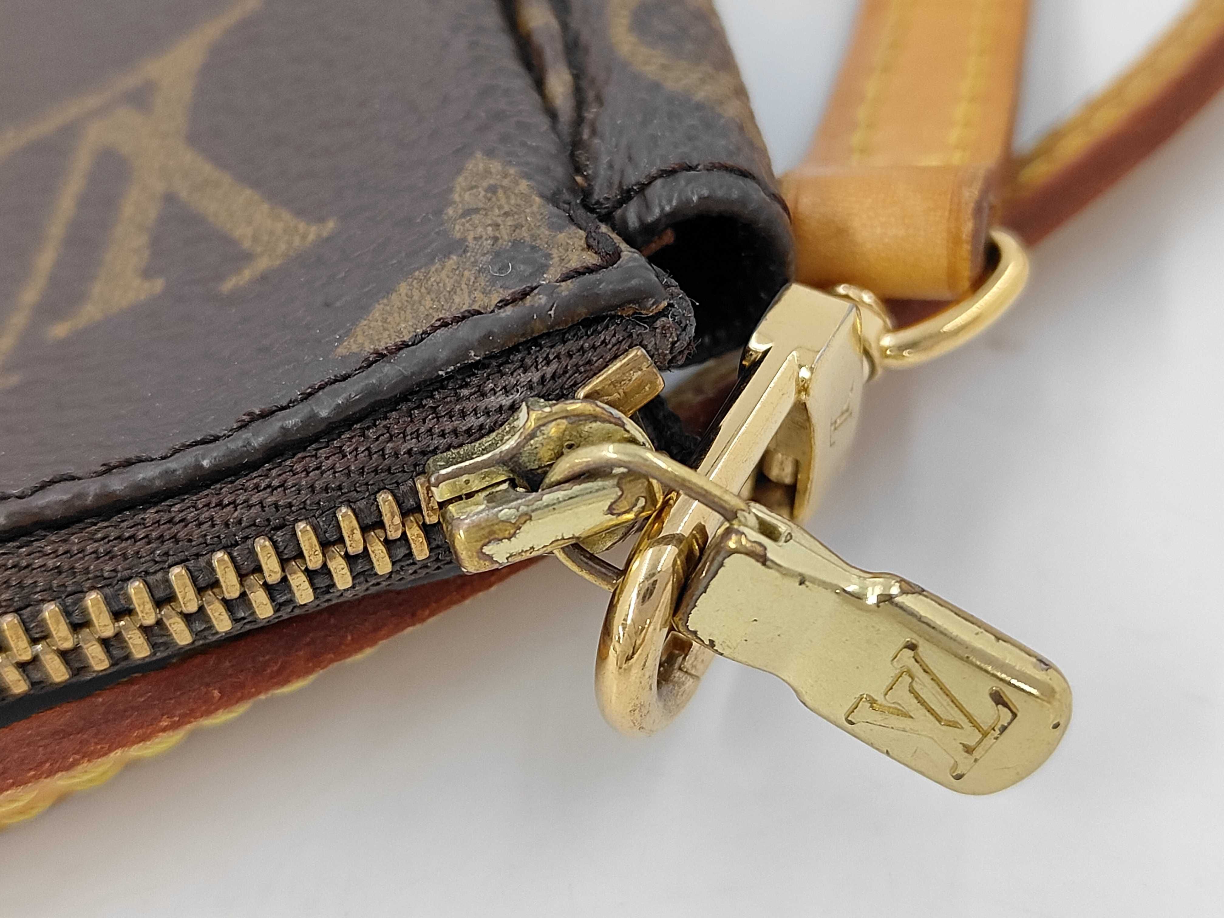 Monogram M51980 Monogram Accessoires Shoulder Bag — view 6