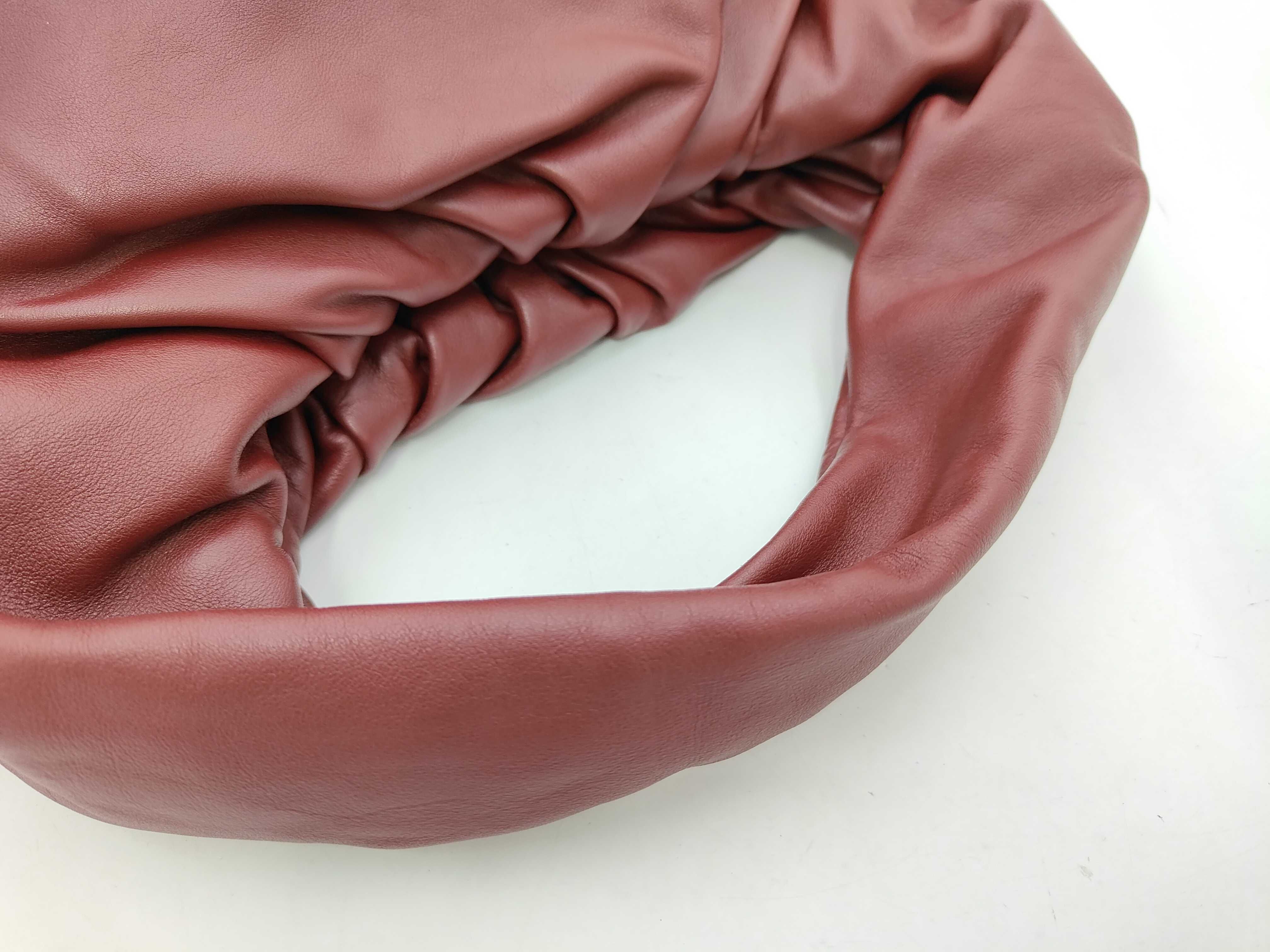 The Shoulder Pouch Handbag — view 4