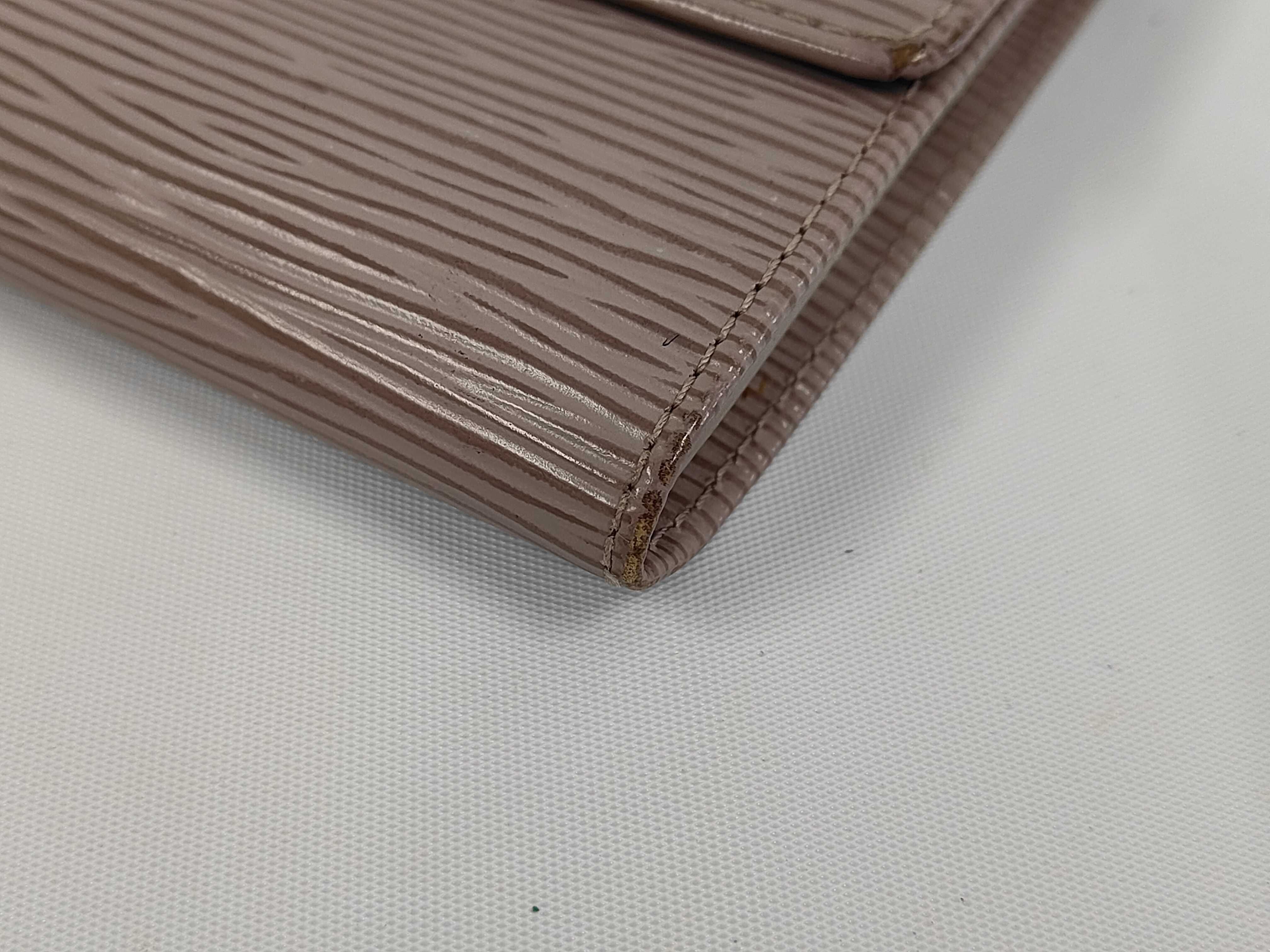 Epi Pochette Portemonnaie Credit Wallet — view 4