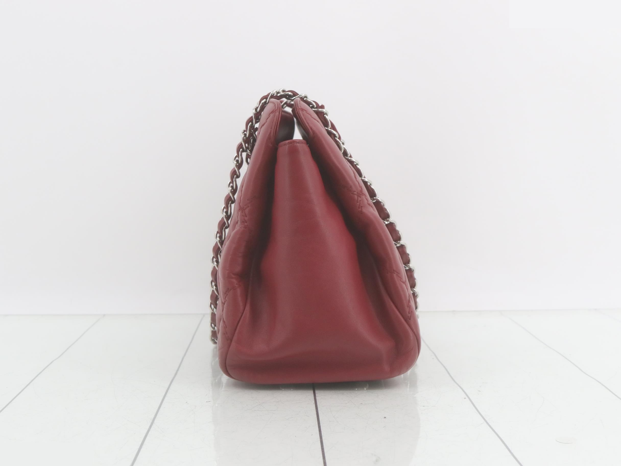 Hamptons Line Ultra Stitch Coco Mark Chain Tote — view 3