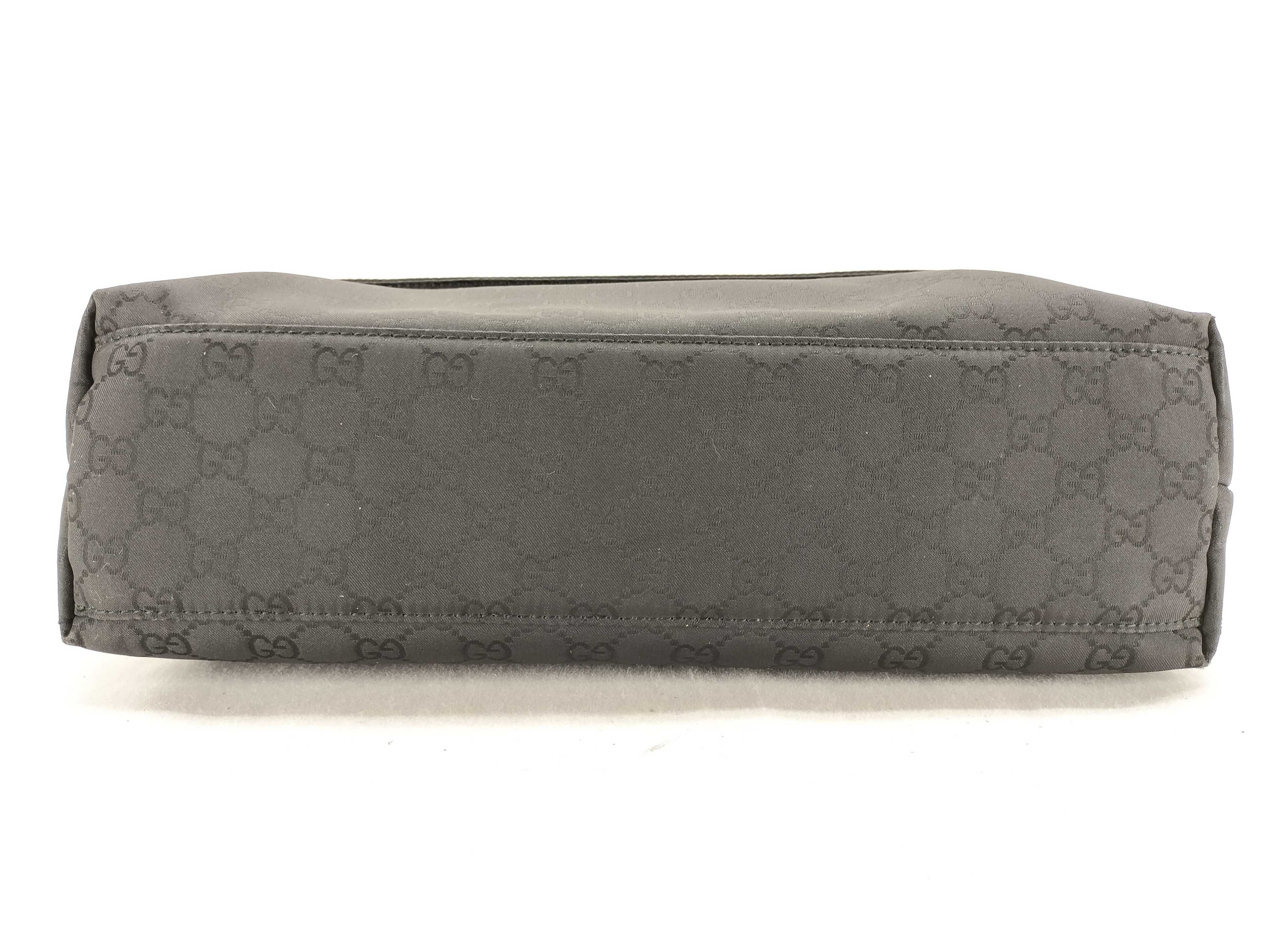 GG Shoulder Bag — view 7