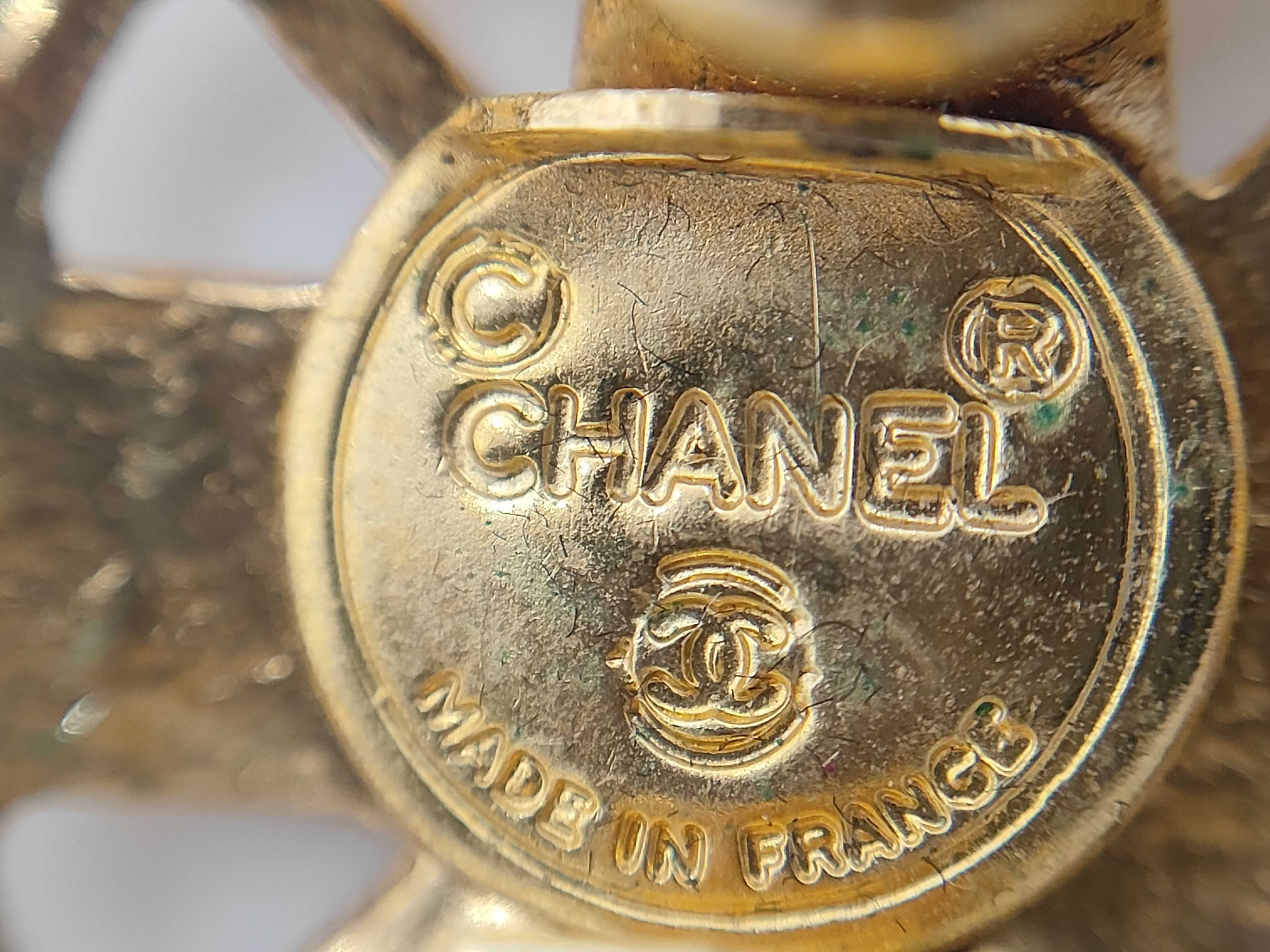 Vintage Earrings — view 6