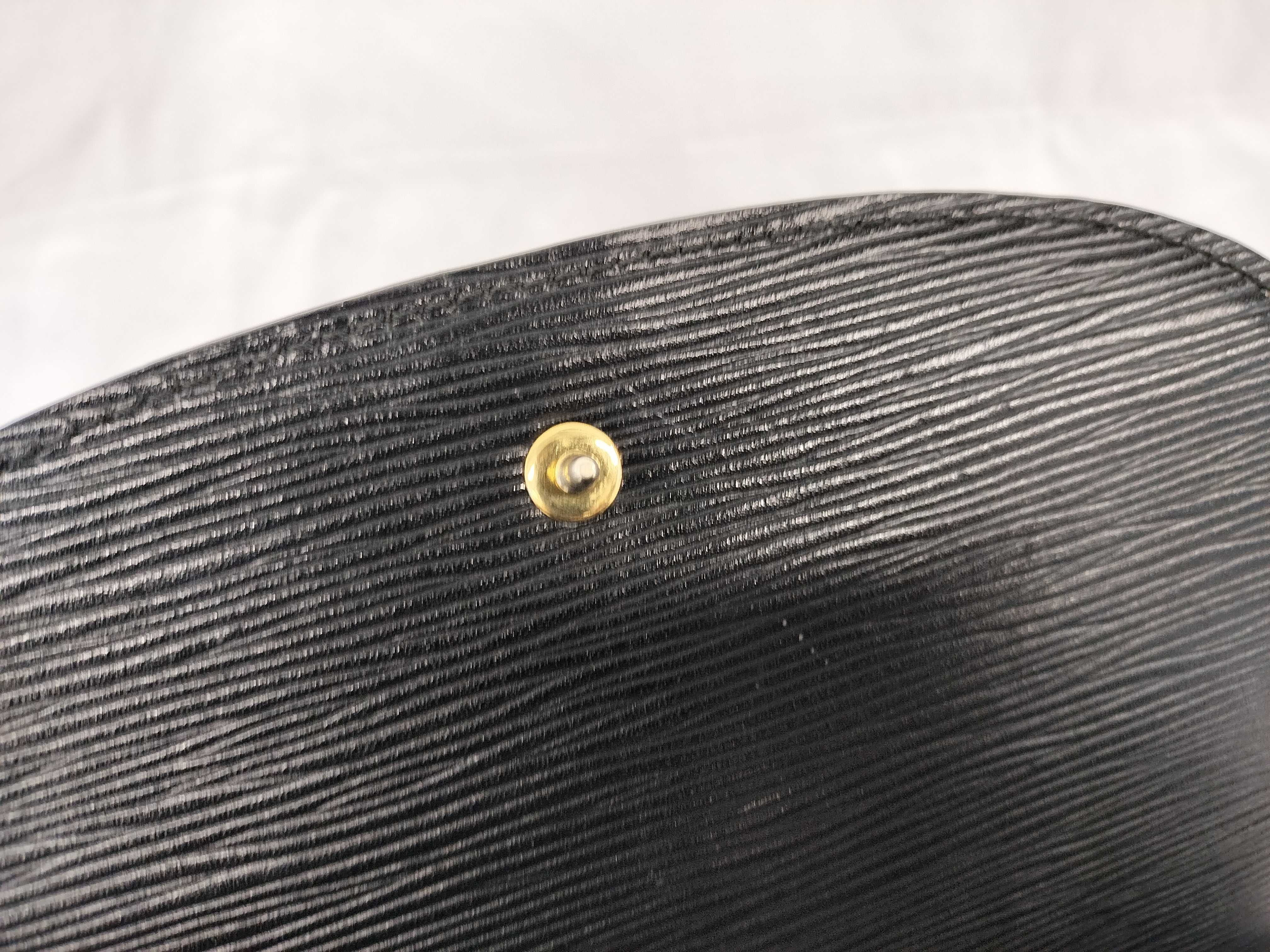 Epi Saint Cloud GM Shoulder Bag — view 6