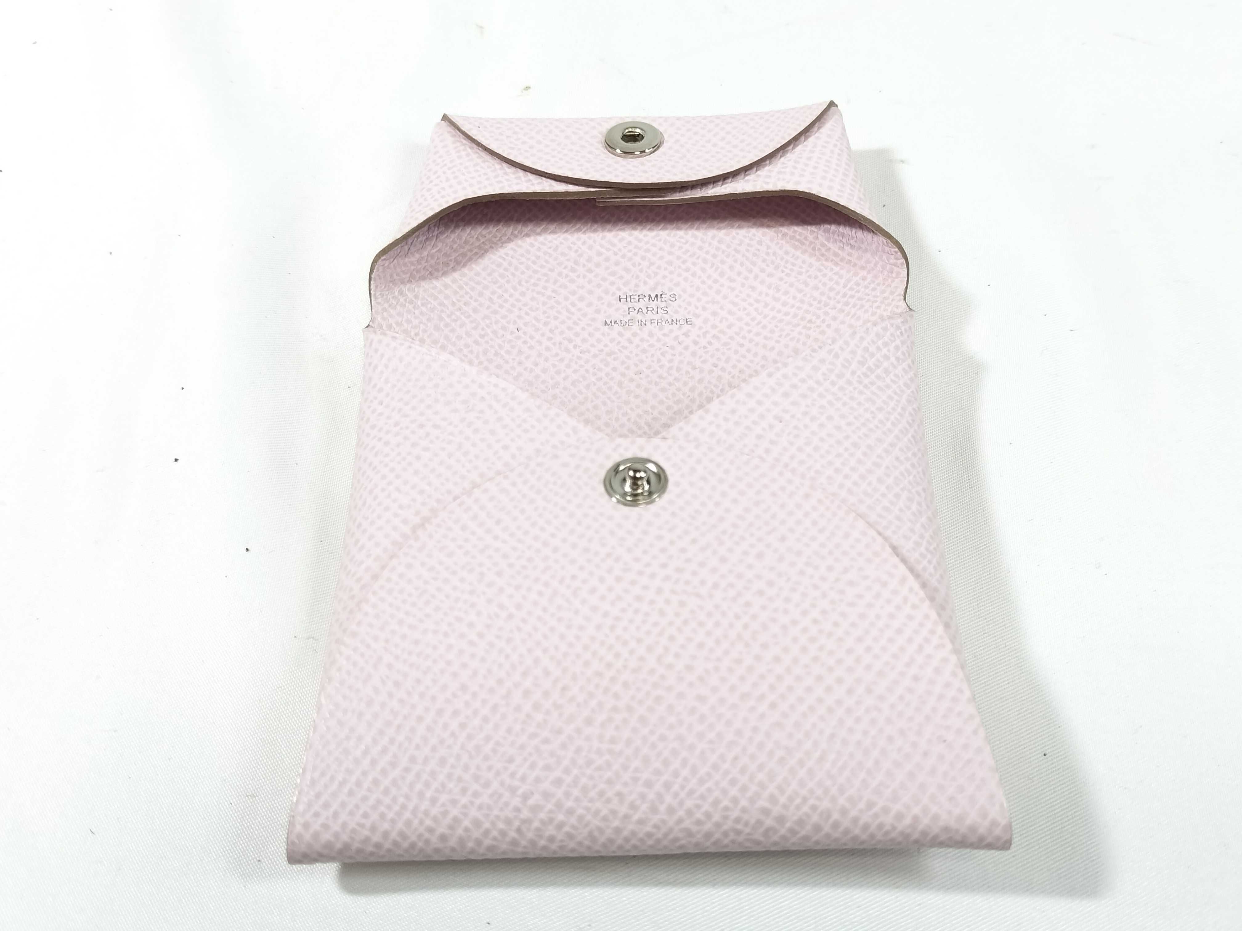 Bastia U-stamp Epsom x Pale Mauve Coin Case — view 9