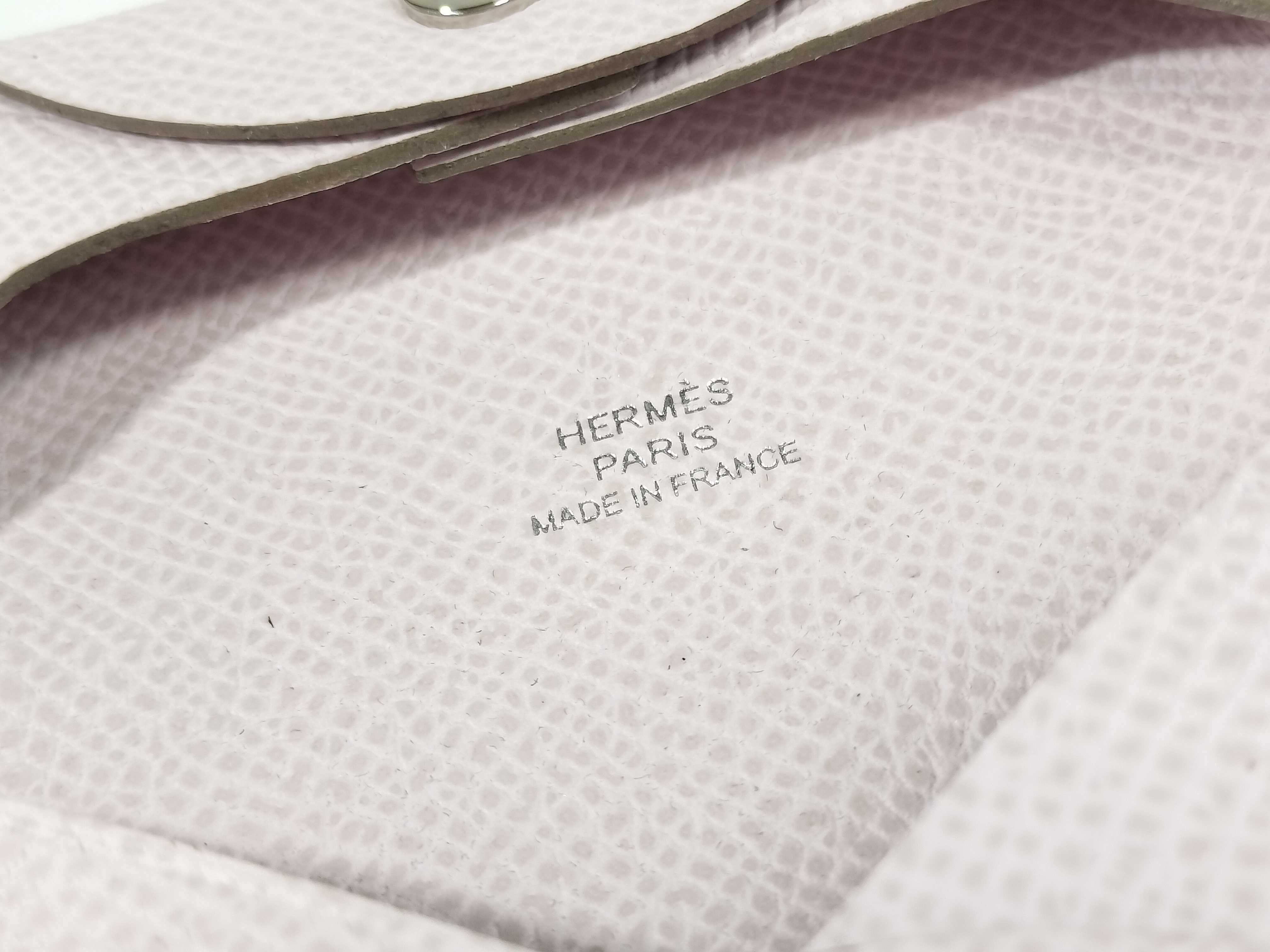 Bastia U-stamp Epsom x Pale Mauve Coin Case — view 10
