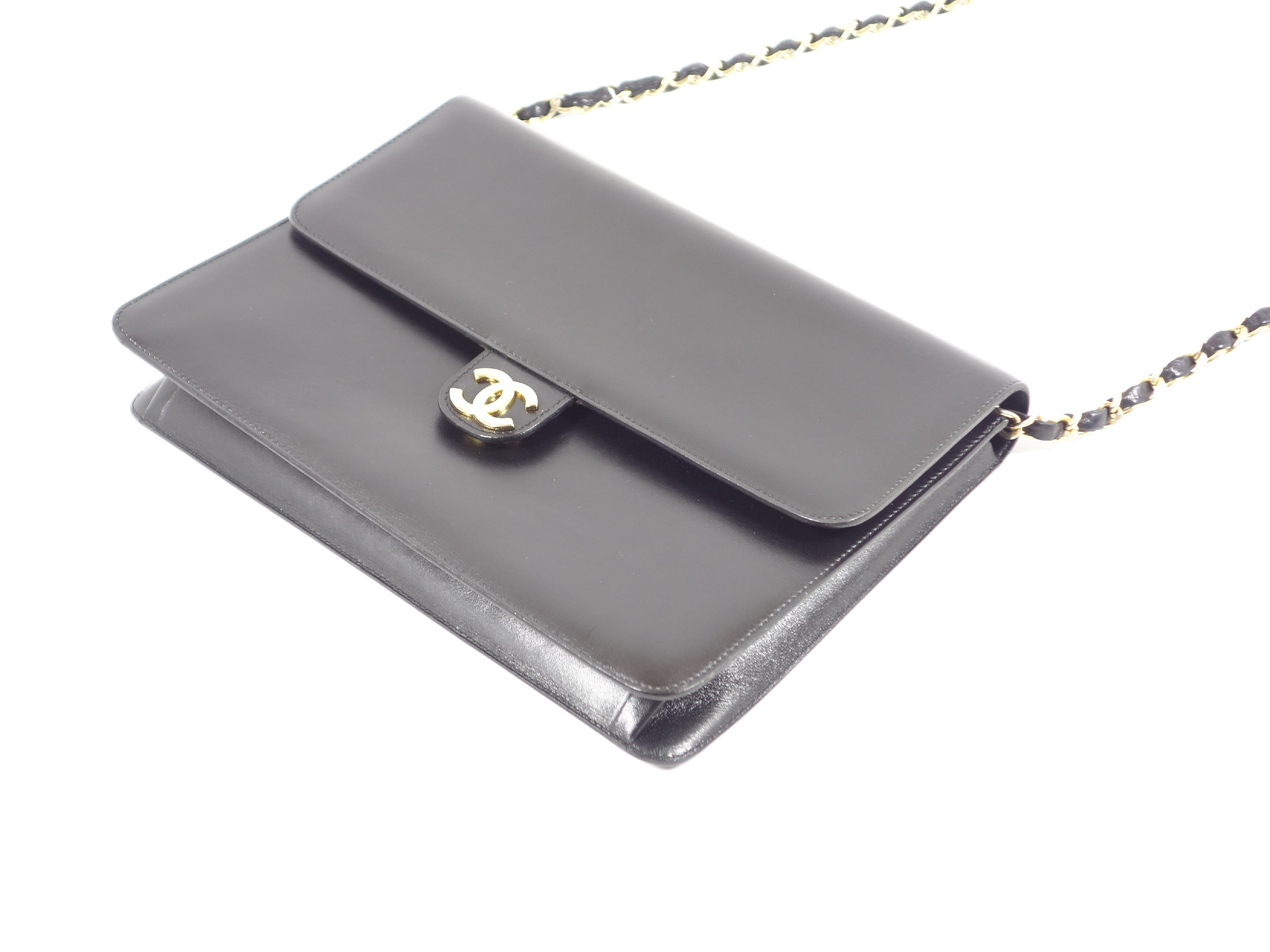 Push-Lock Box Calf Chain Shoulder Bag — view 5