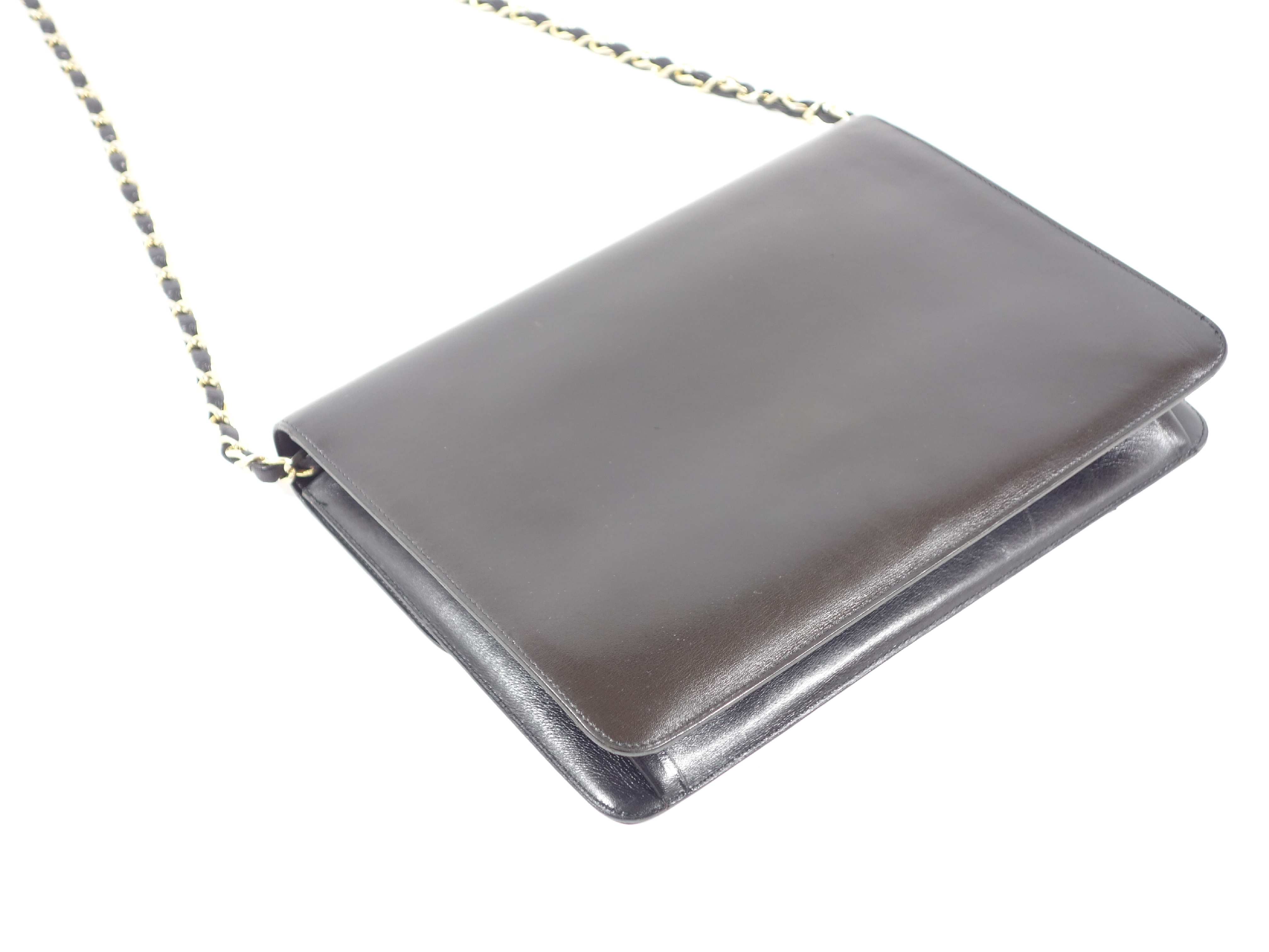 Push-Lock Box Calf Chain Shoulder Bag — view 6