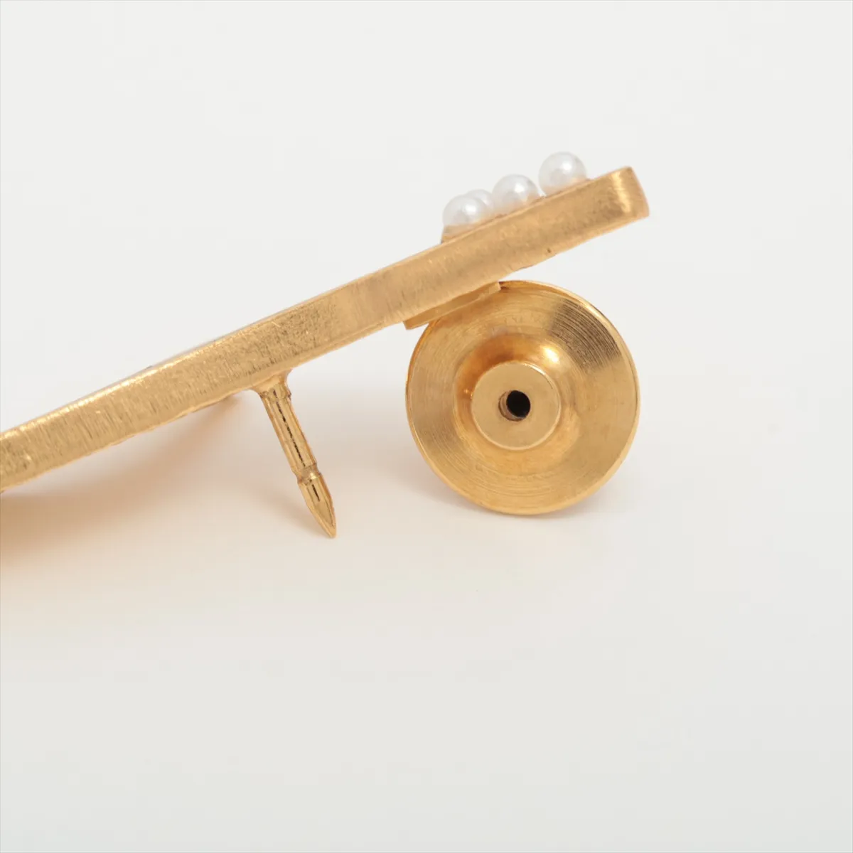 Cocomark 02A Pin Brooch GP x Fake Pearl Black x Gold — view 3