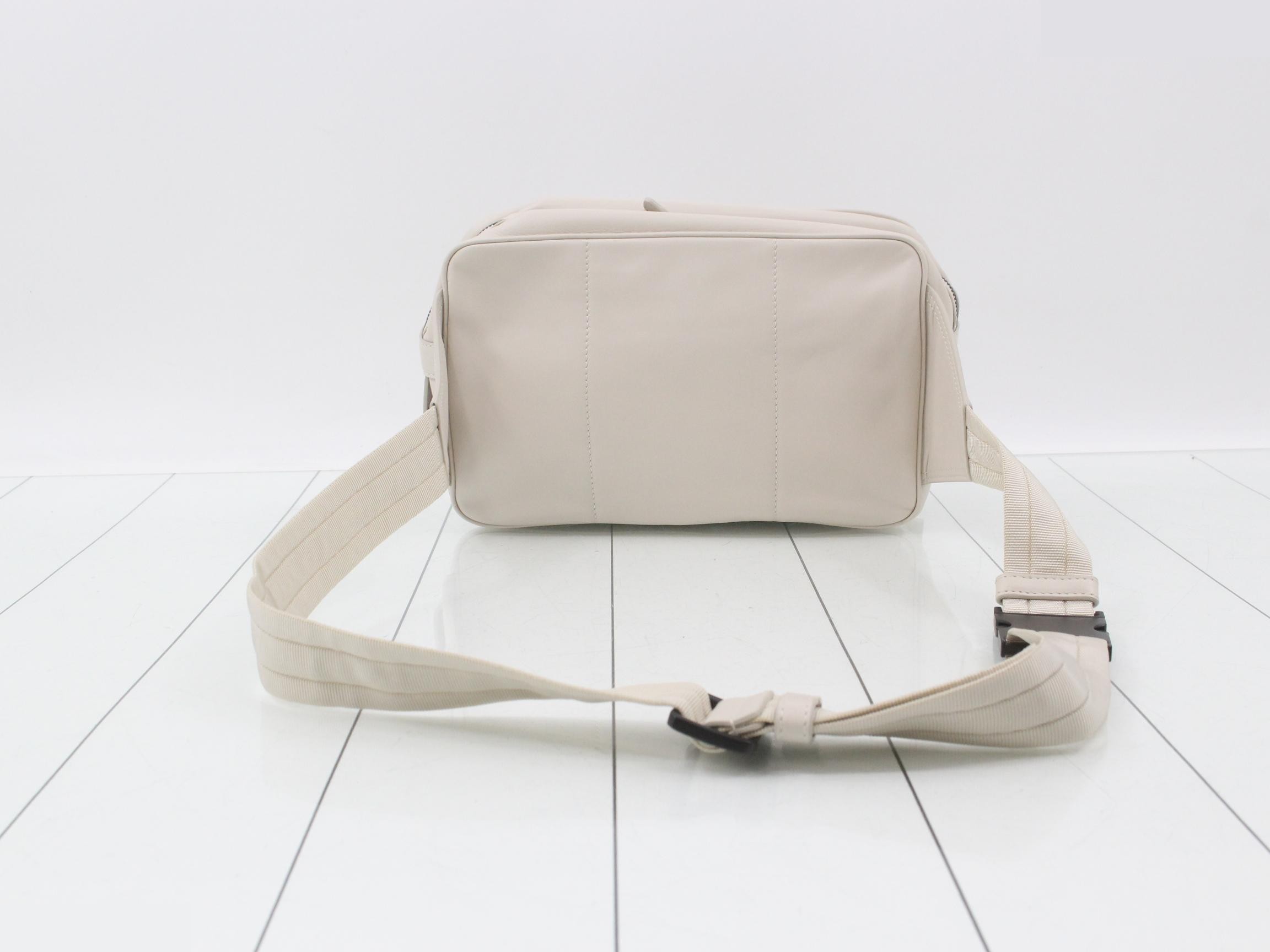 Body bag — view 2