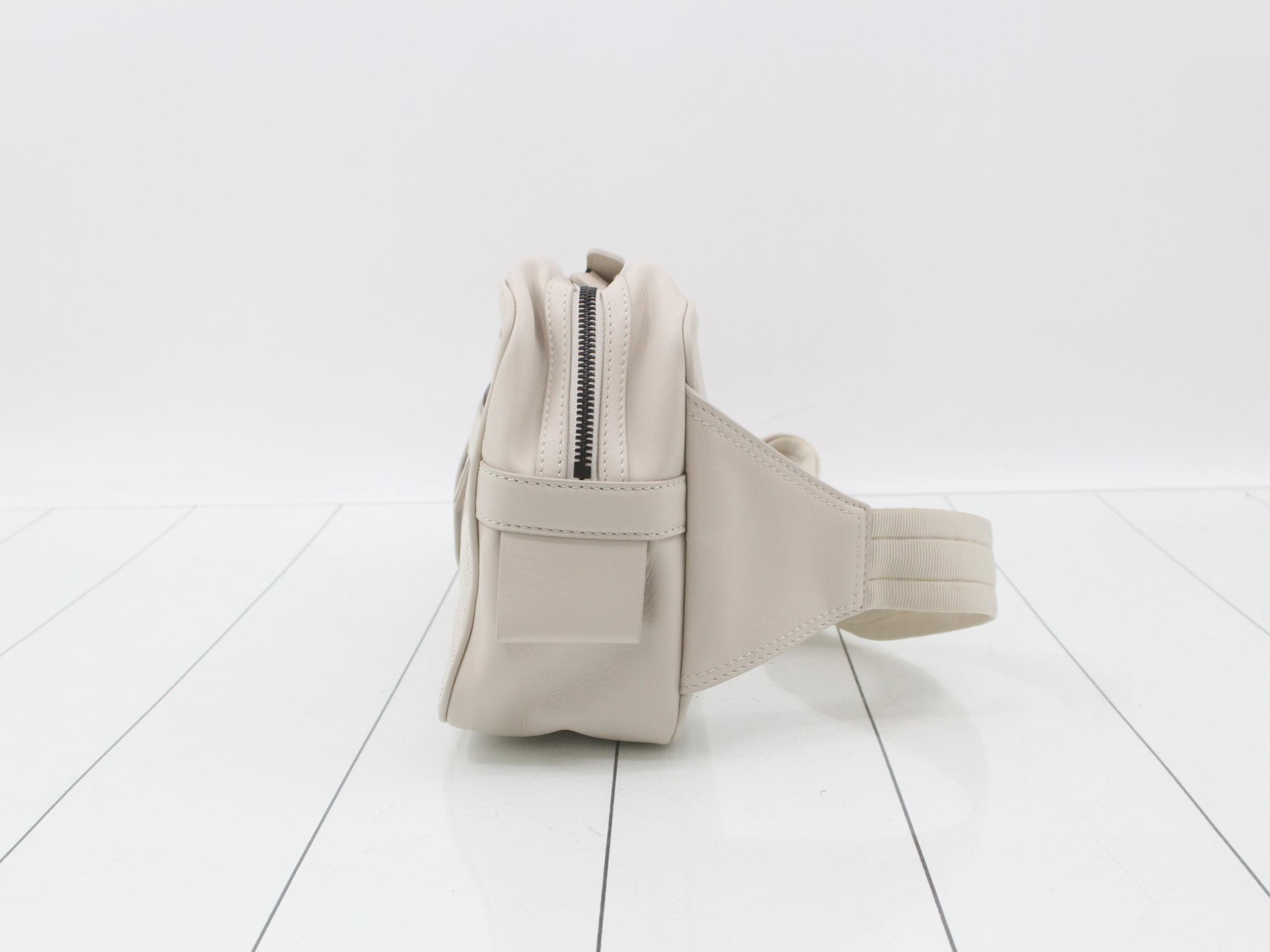 Body bag — view 3