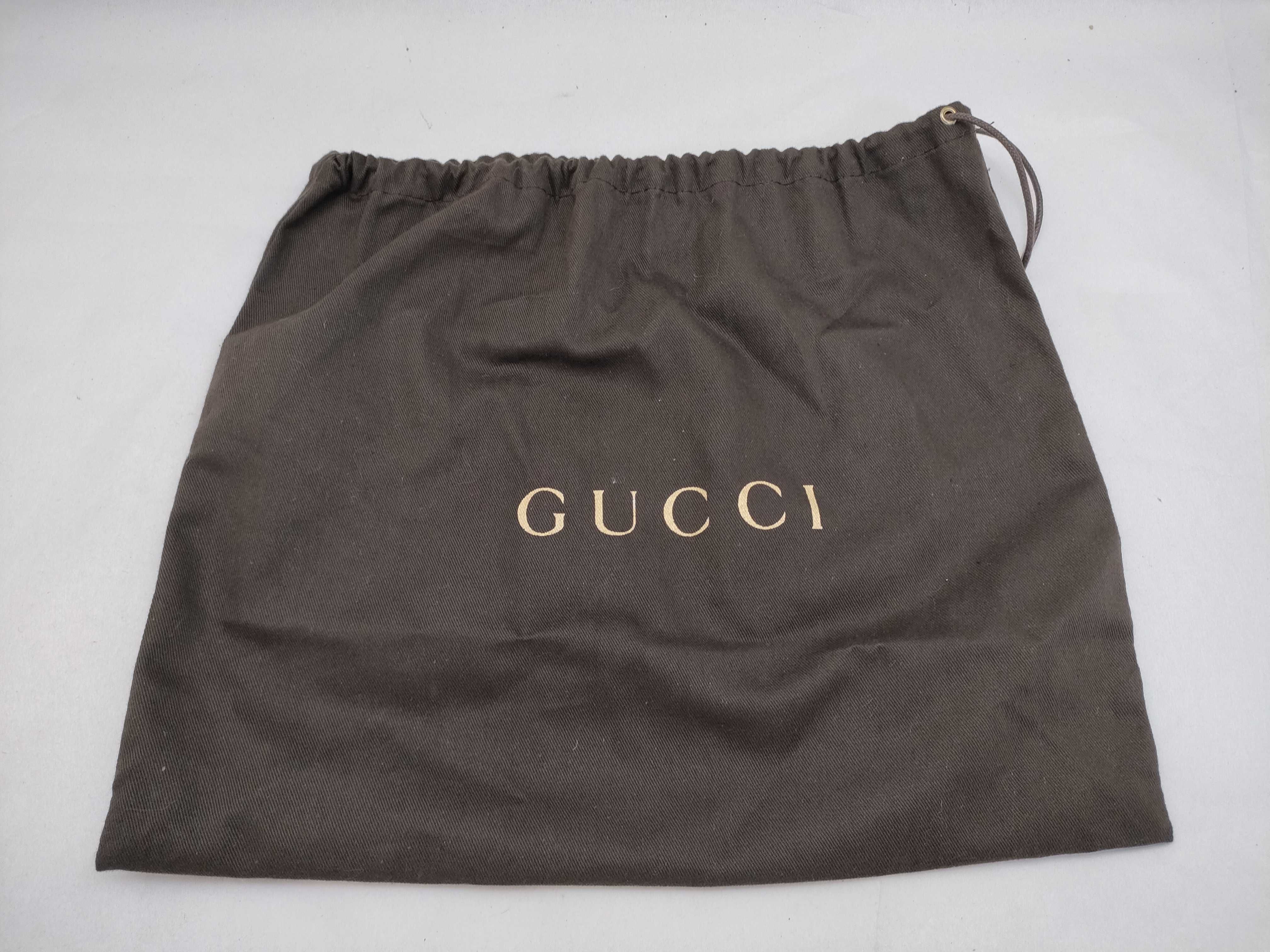 GG pattern Sherry line bucket hat with dust bag and other accessories. — view 12