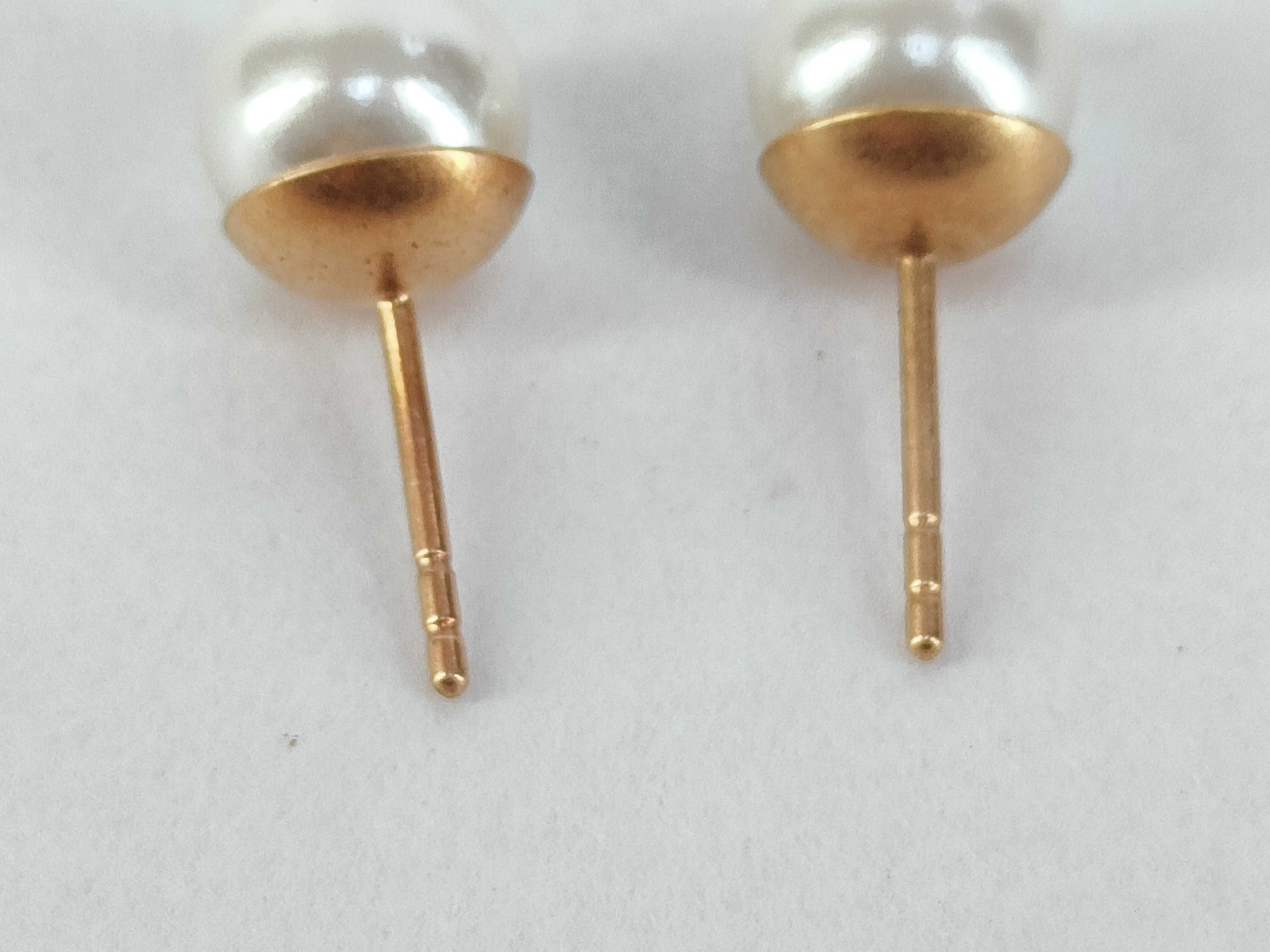 Tribal Flower Pearl Earrings — view 4
