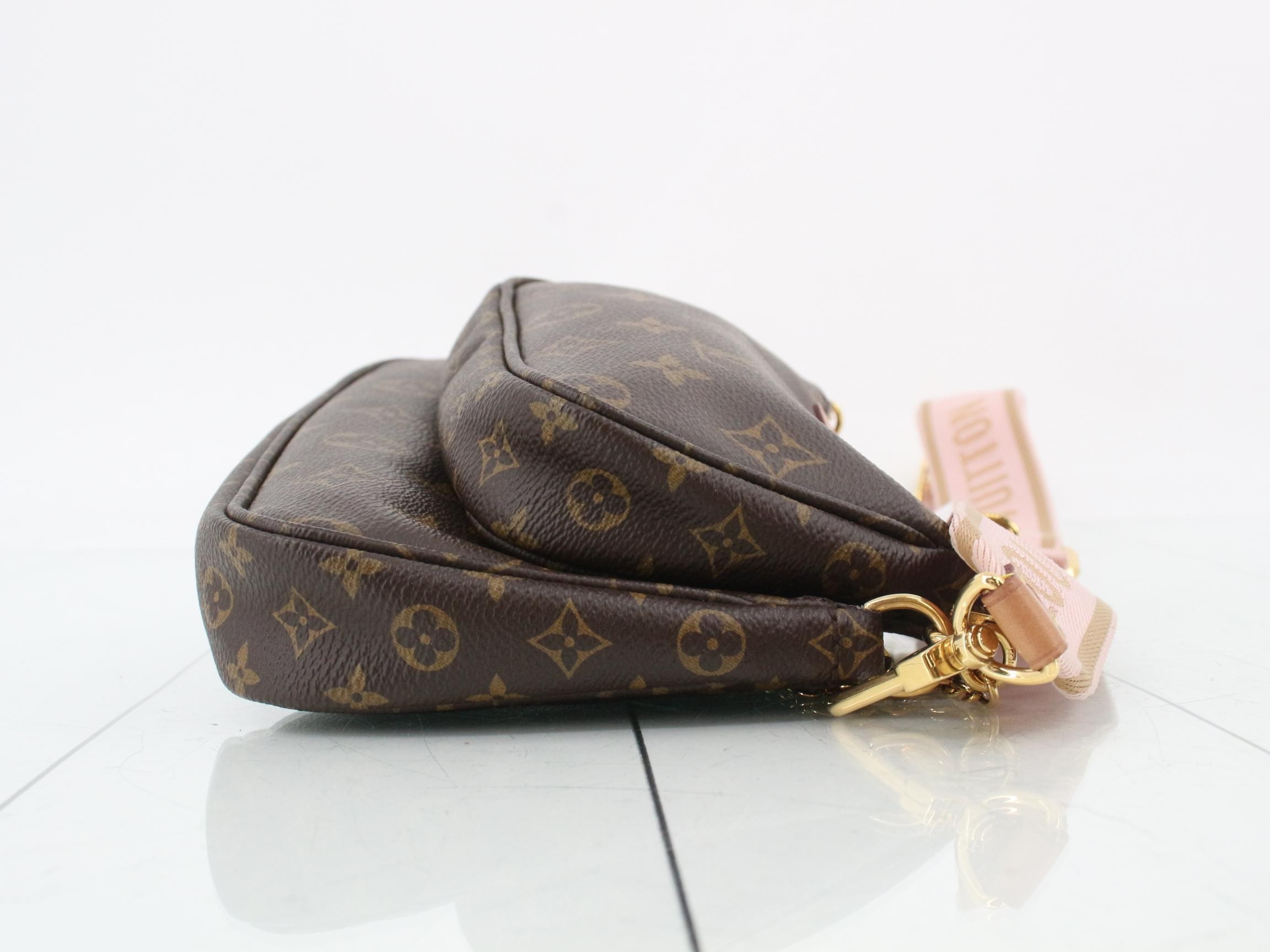 Multi Pochette Accessoires - RFID verified. — view 3