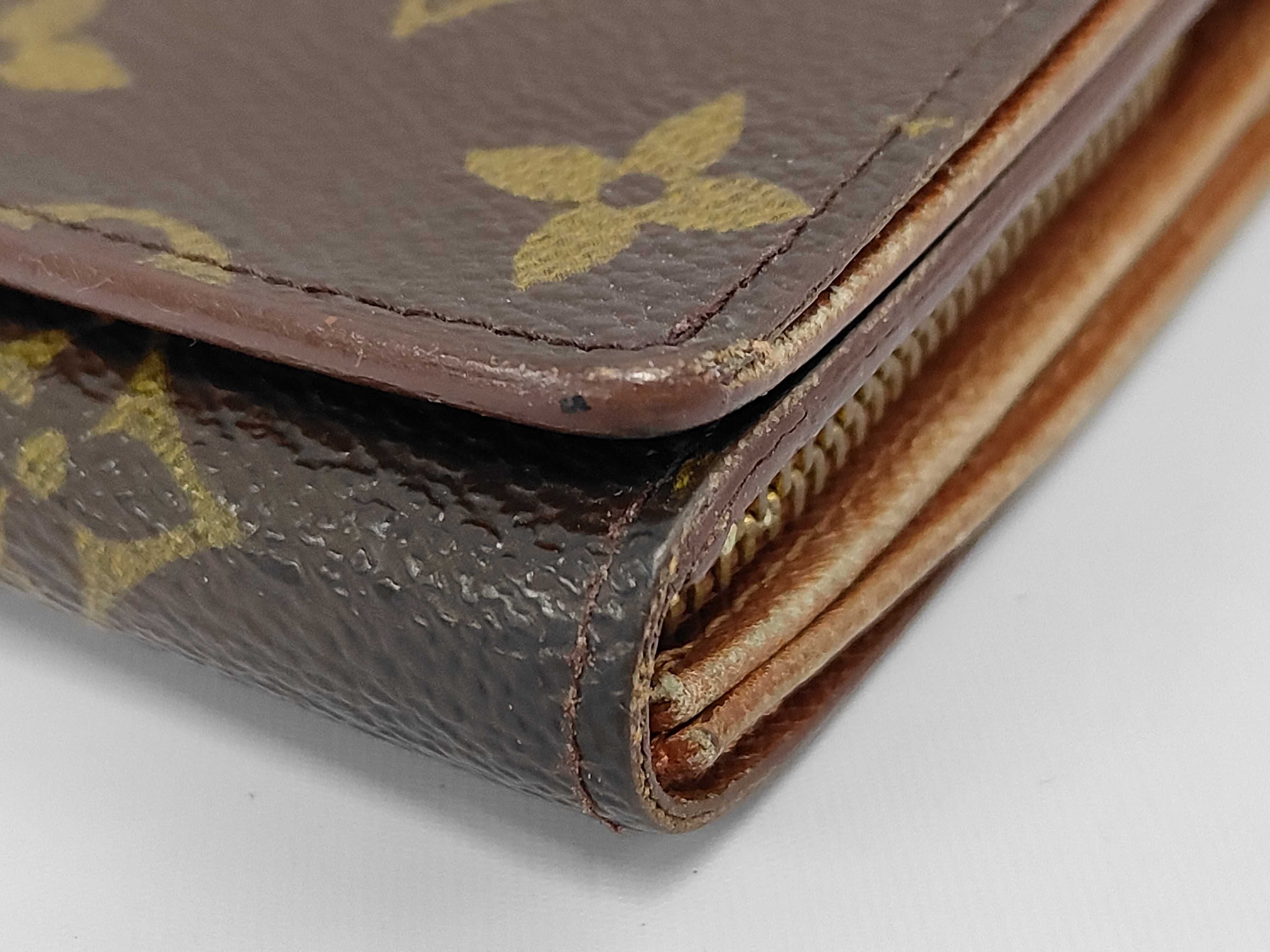 Monogram / Monogram / Portemonnaie Bietrezor / M61730 / CA0985 / Folding Wallet / PVC Wallet — view 3