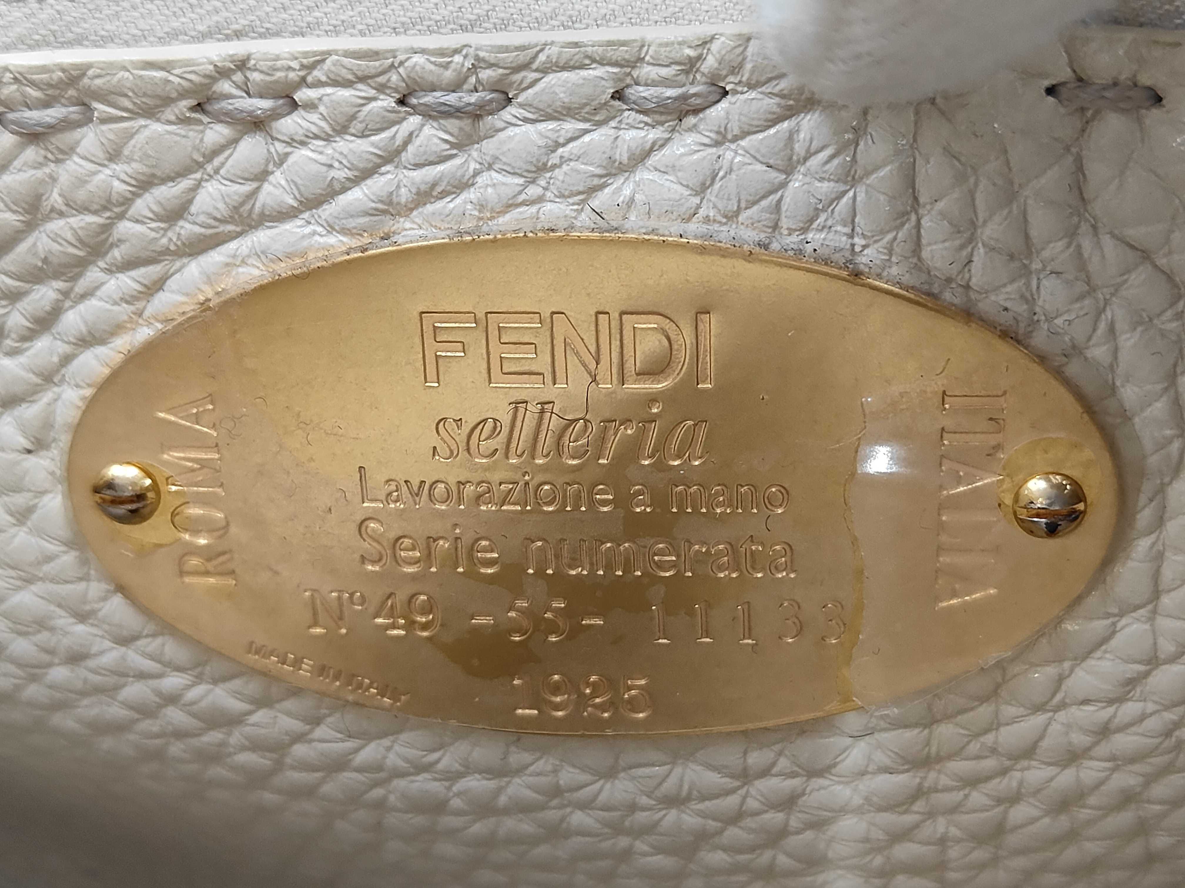 Peekaboo Bag Shoulder Bag — view 10