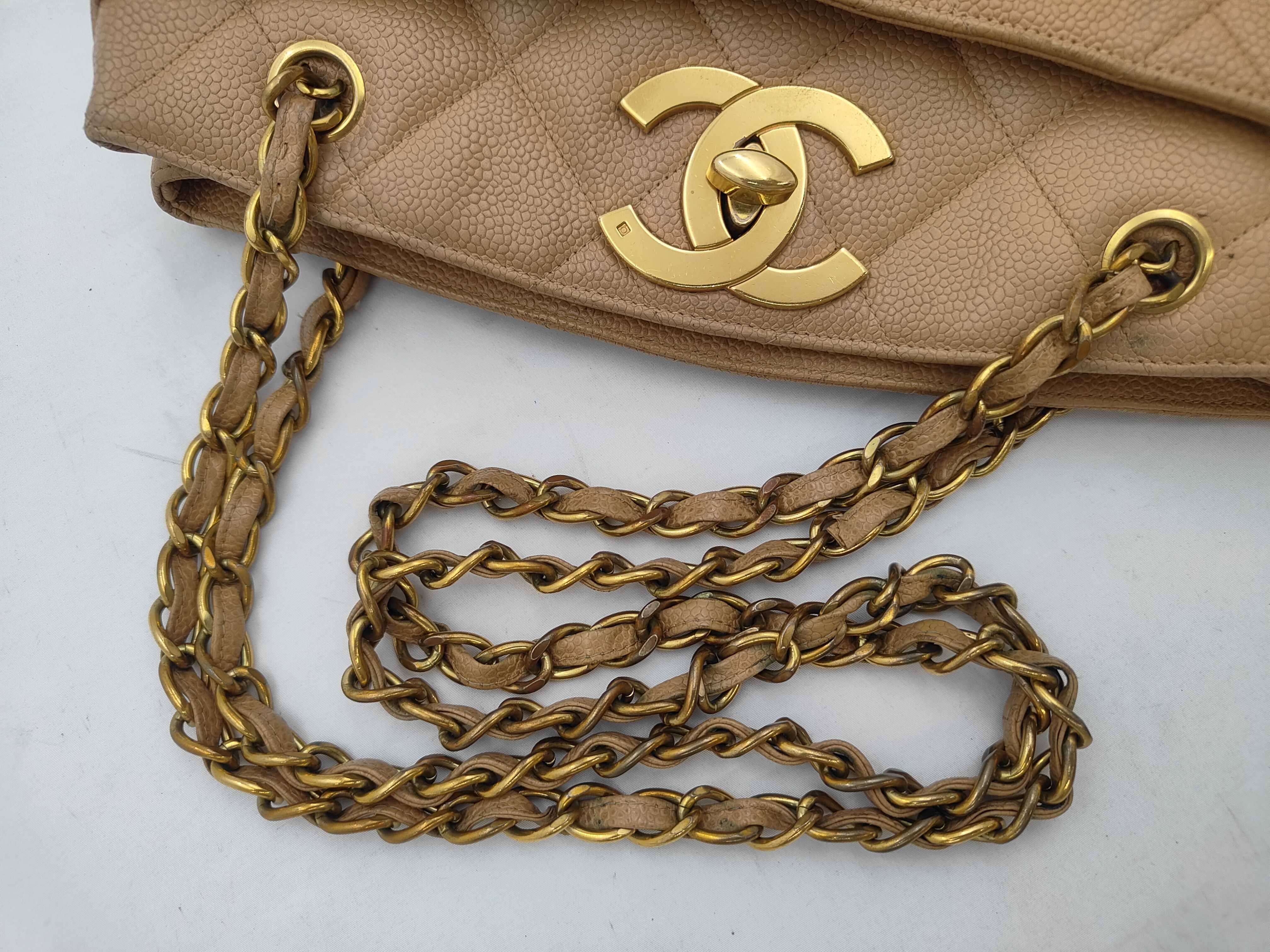 Caviar Chain Tote Bag (with seal) — view 3