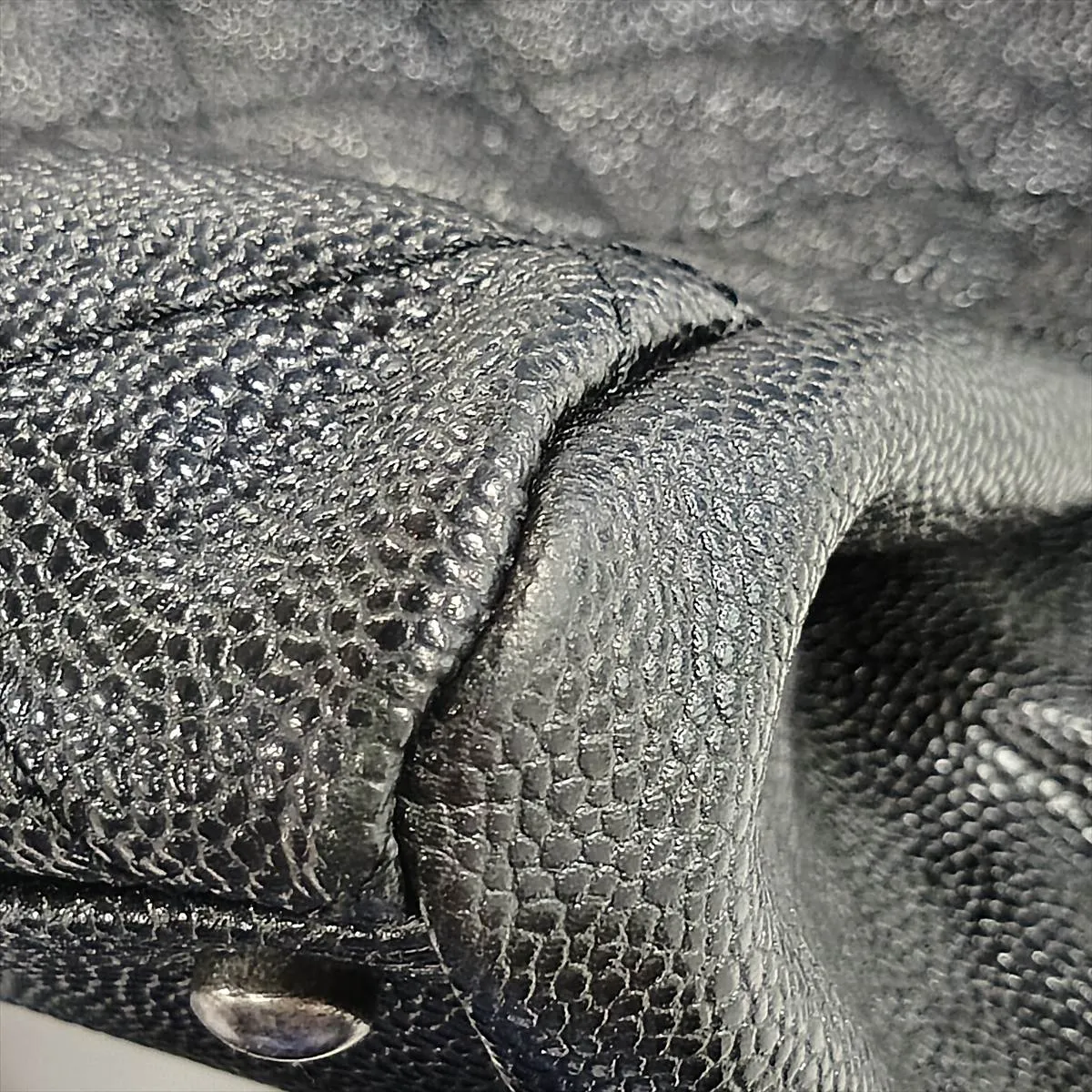 Matelassé Caviar Skin Chain Tote Bag, Black with Gunmetal Hardware, Item No. 17099238, Series 17 — view 15
